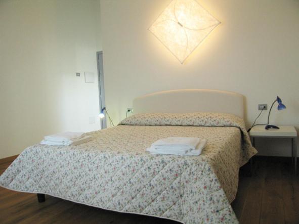 Double Room - Photo 6