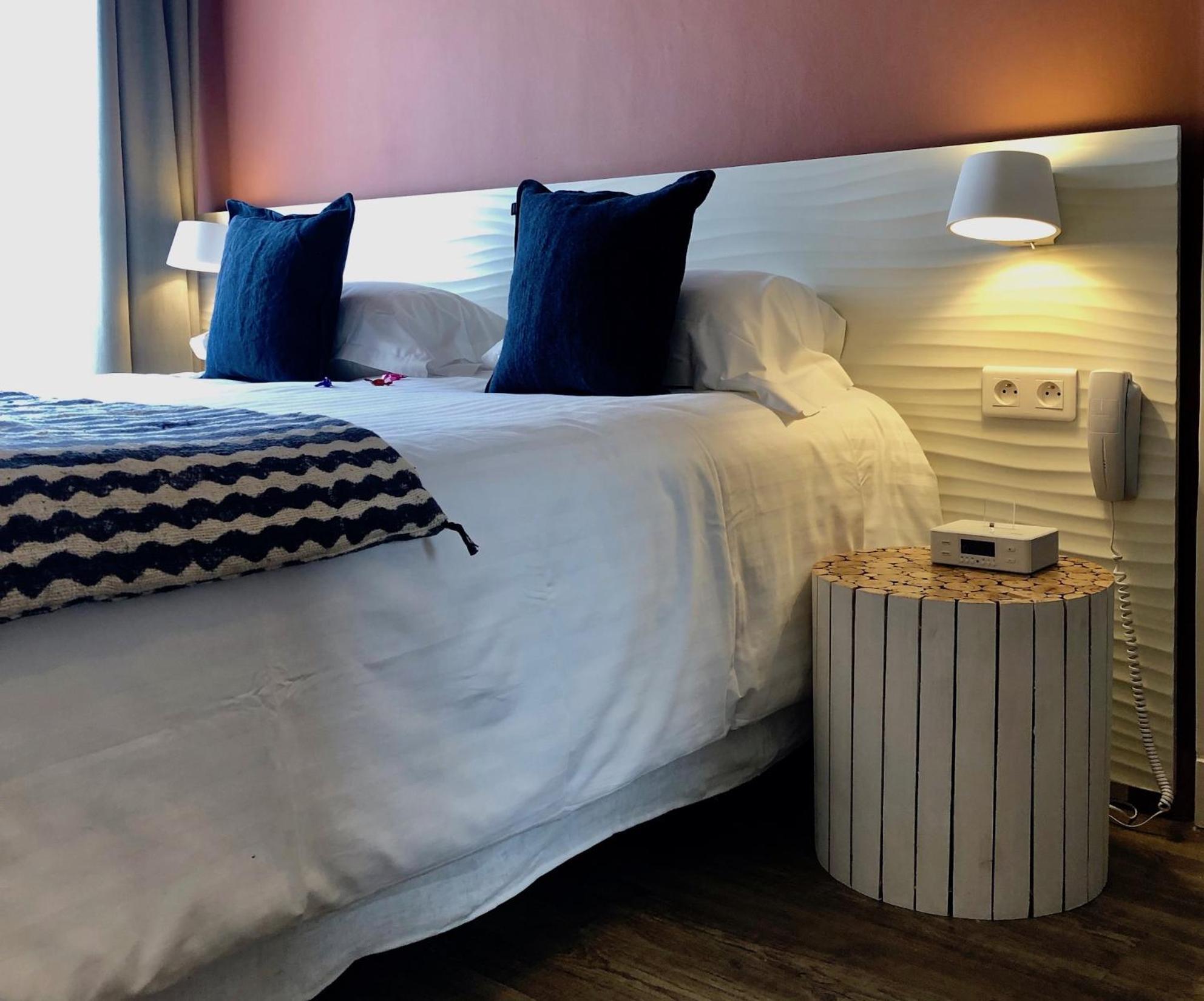 Chambre Double avec Balcon - Vue Partielle sur Mer Chambre Double avec Balcon - Vue Partielle sur Mer