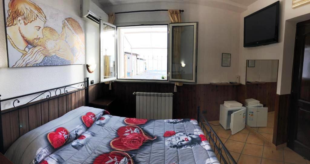 Deluxe Double Room with Sea View