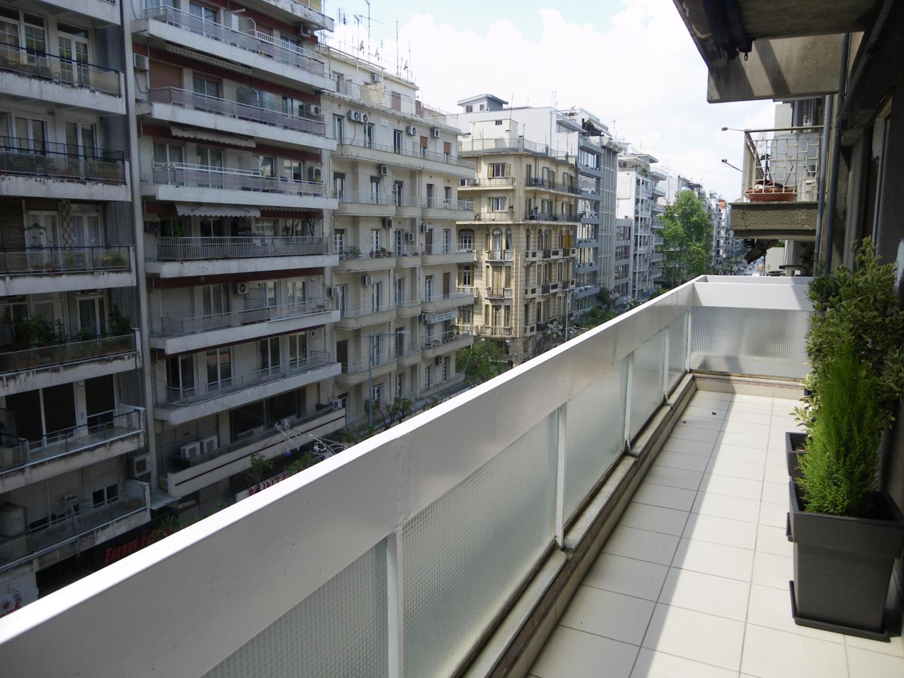Apartment - Photo 34