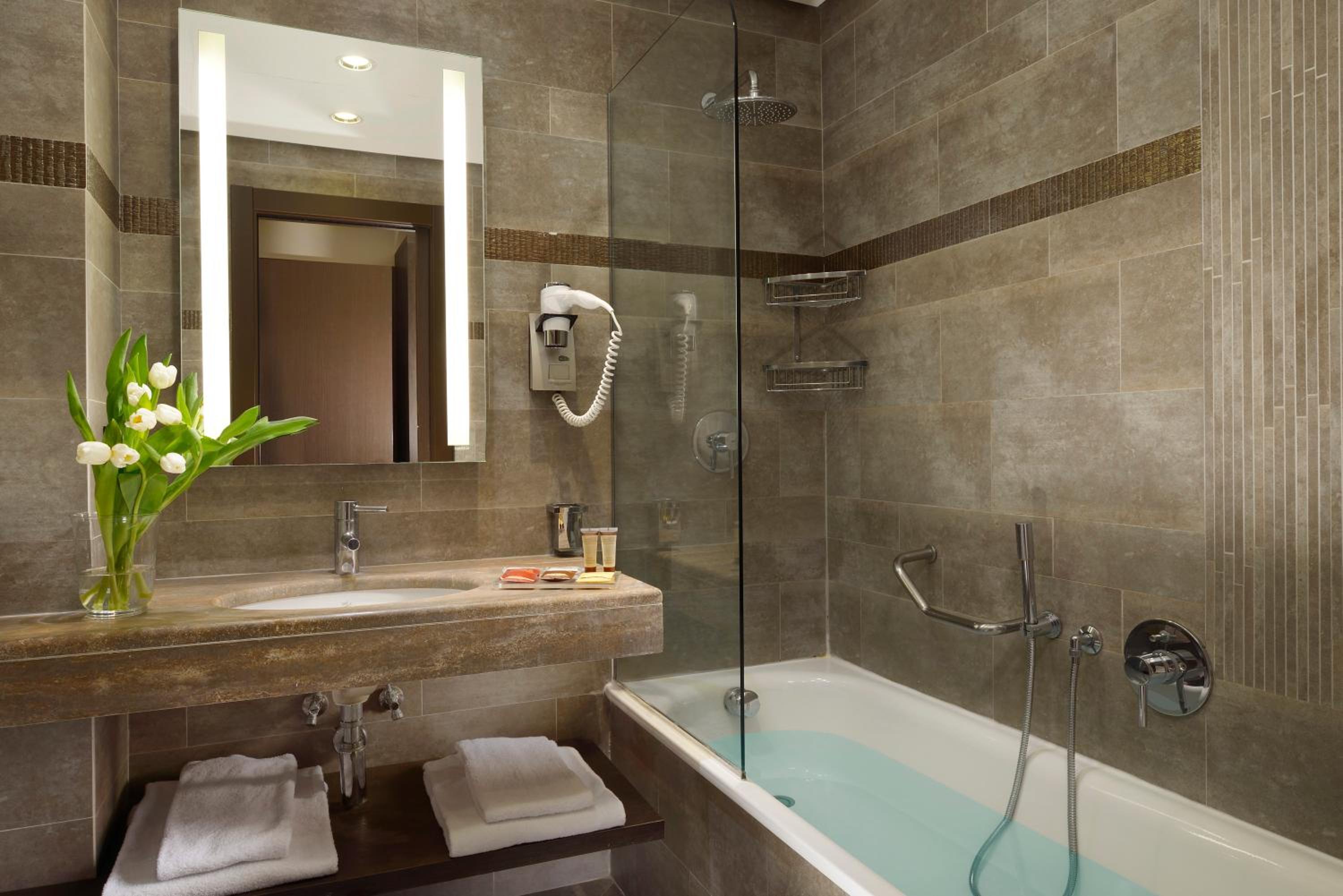 Comfort Double or Twin Room - Photo 3