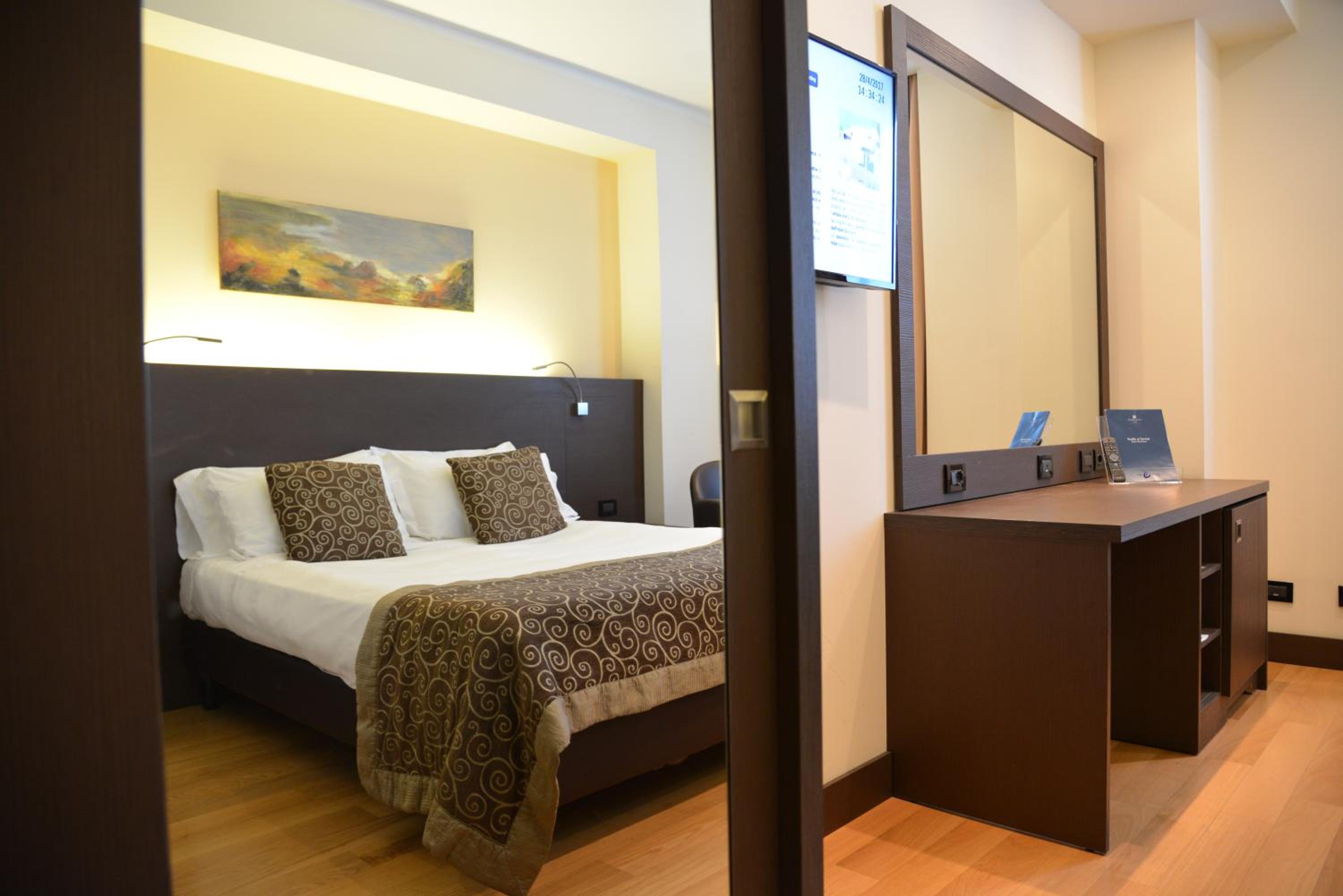 Economy Double or Twin Room - Photo 1