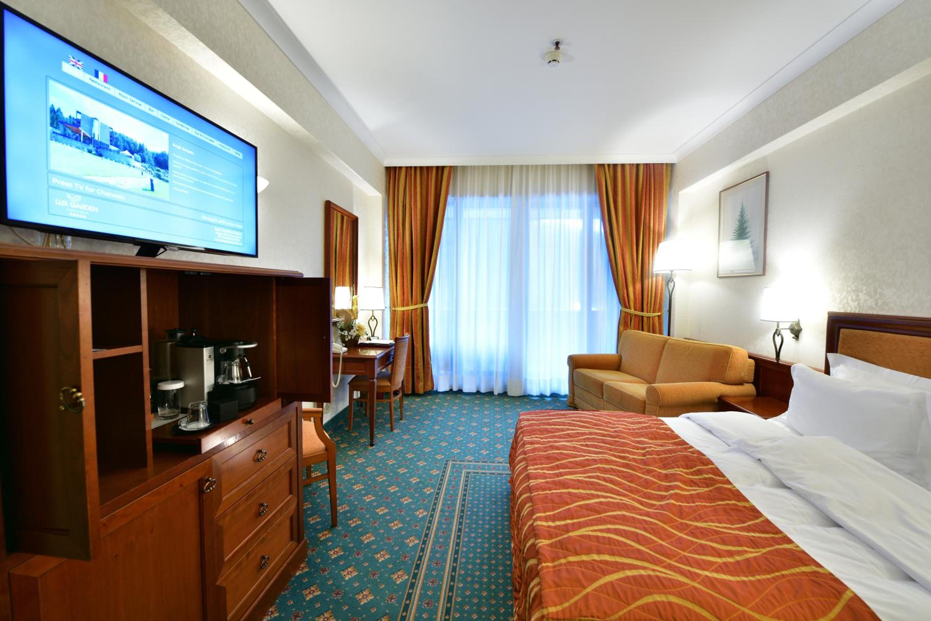 Superior Double Room - Photo 1