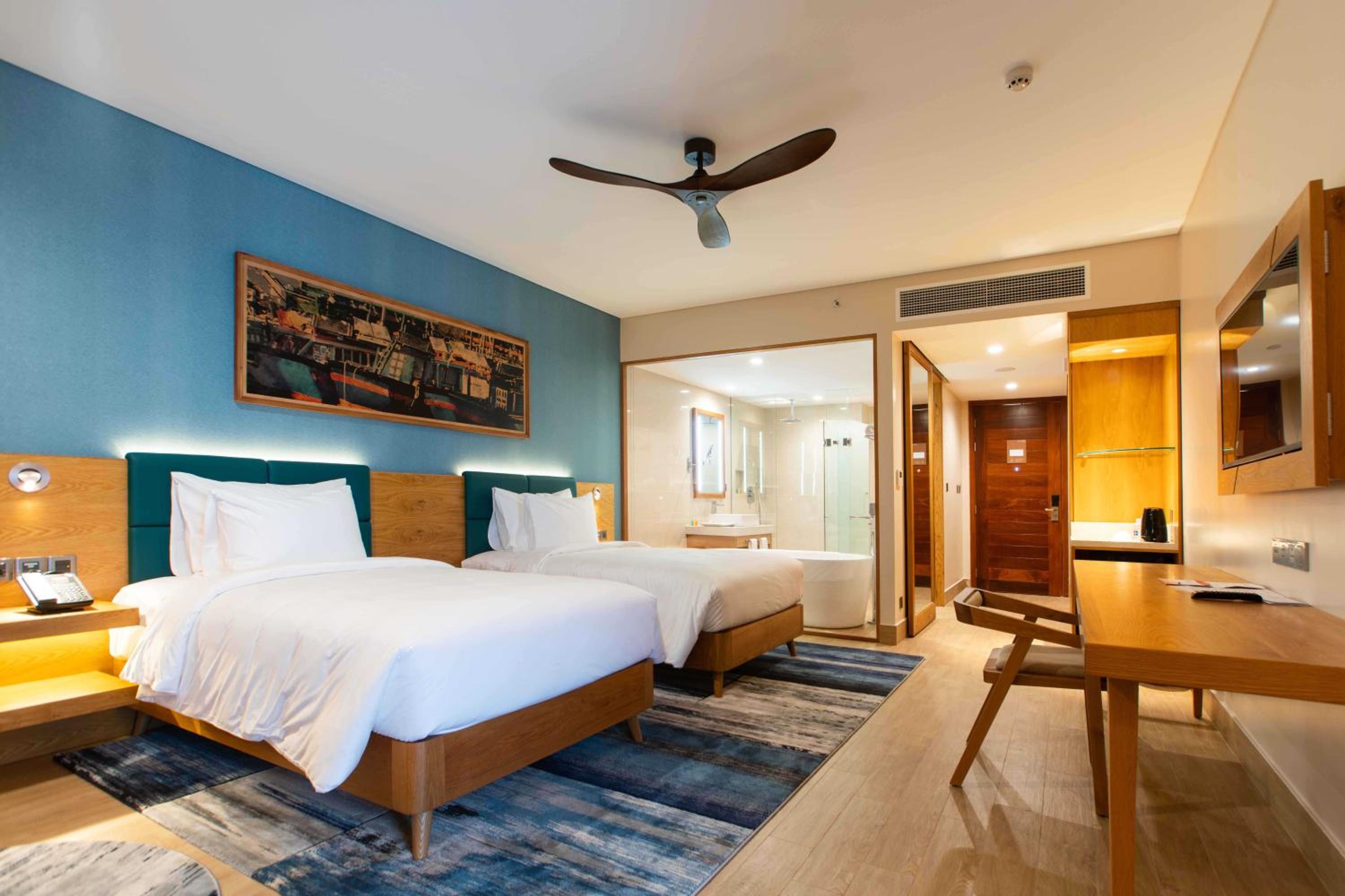 Bungalow Premier Twin Room with Balcony and Ocean View - Photo 8