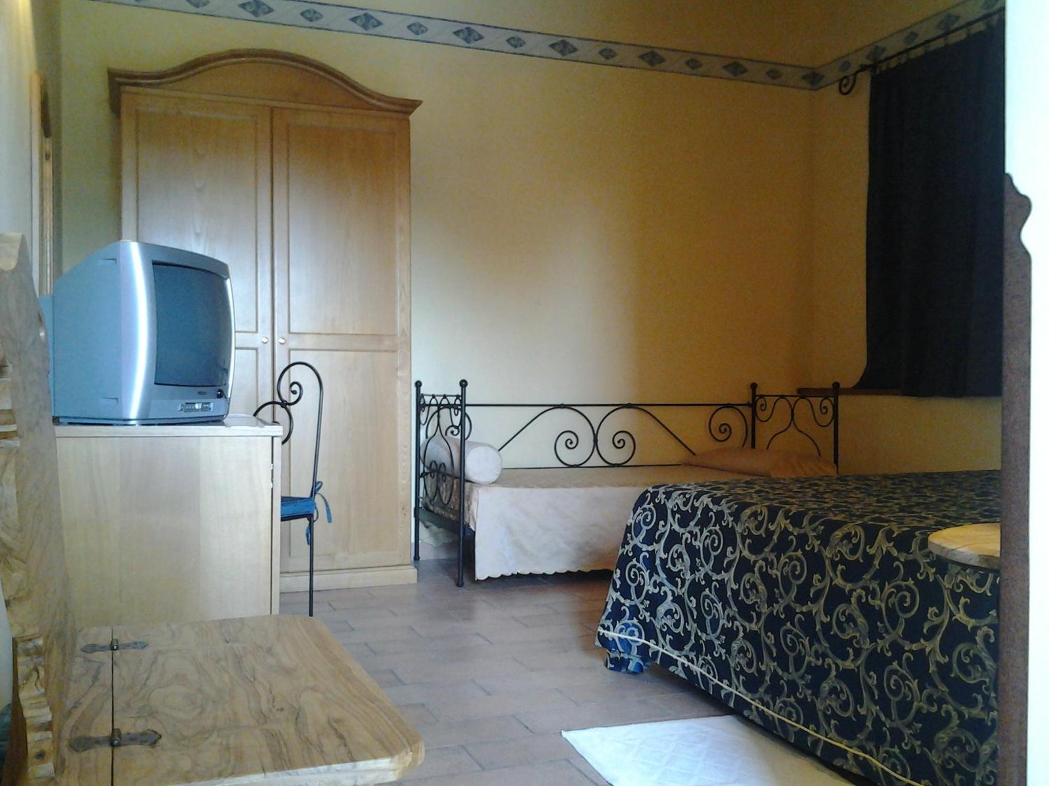 Basic Triple Room - Photo 4
