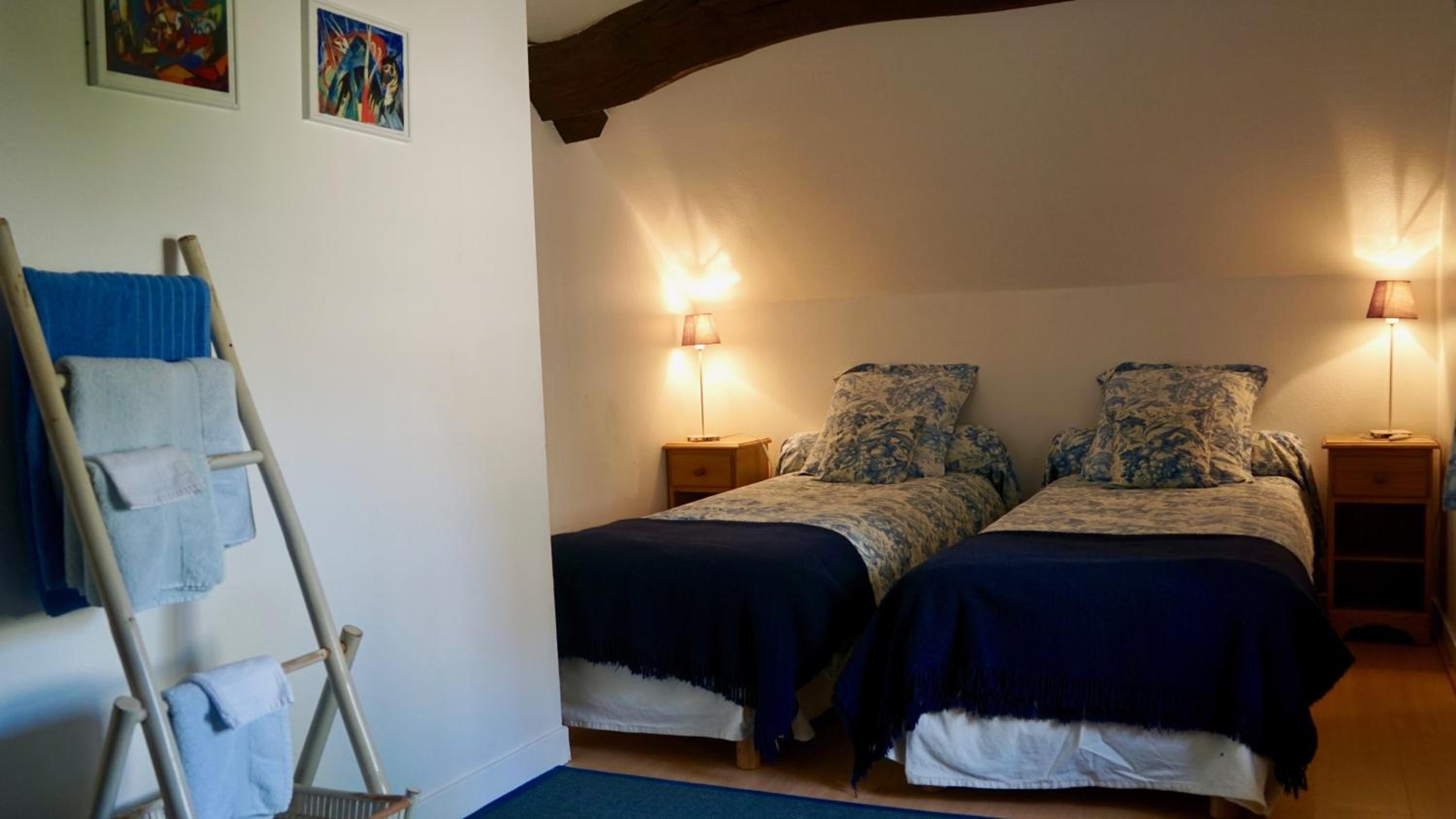 Economy Double Room photo 2