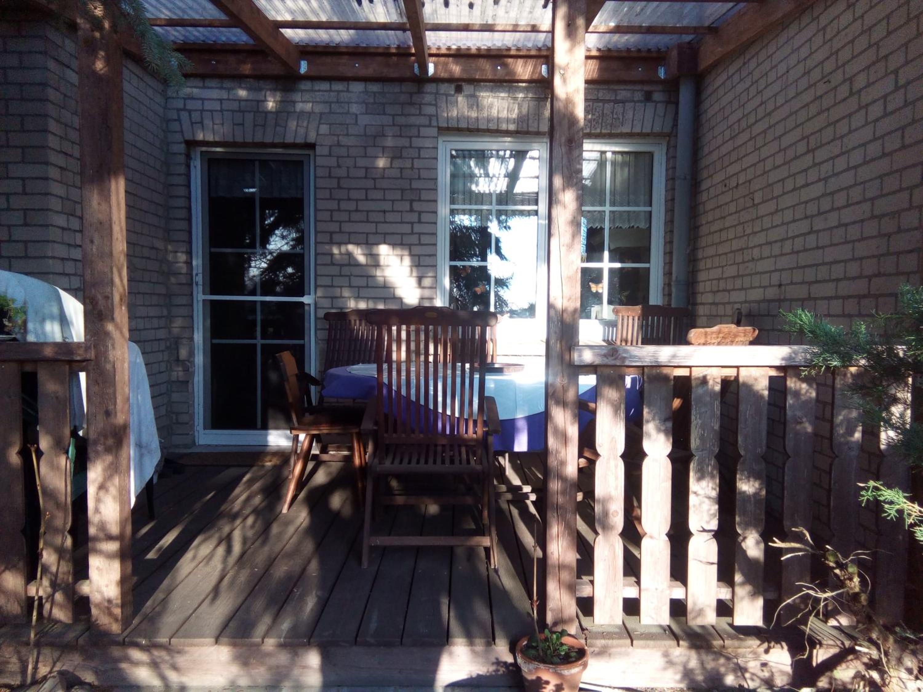 Large Double Room - Photo 21