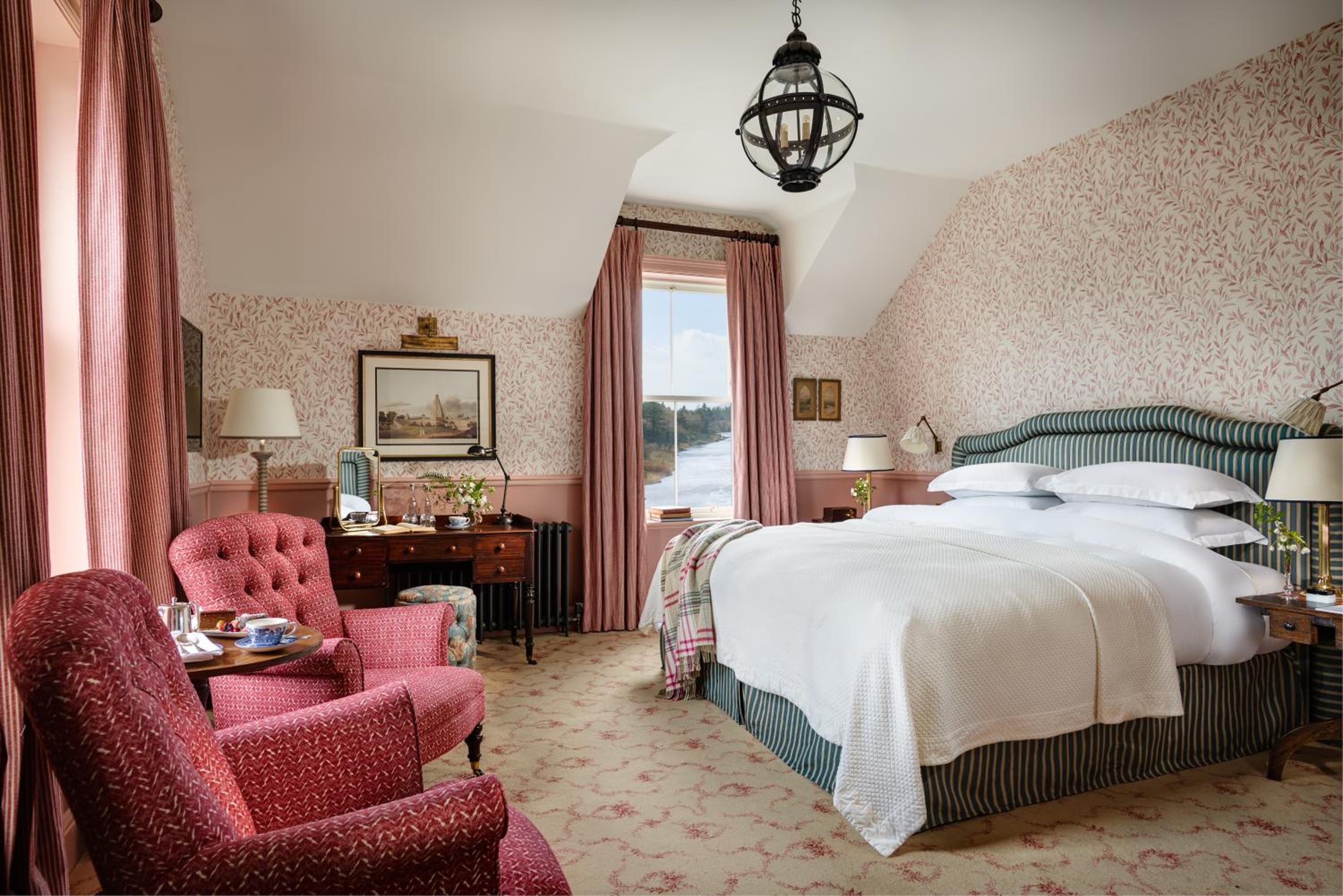 Classic Riverside Double or Twin Room photo 2