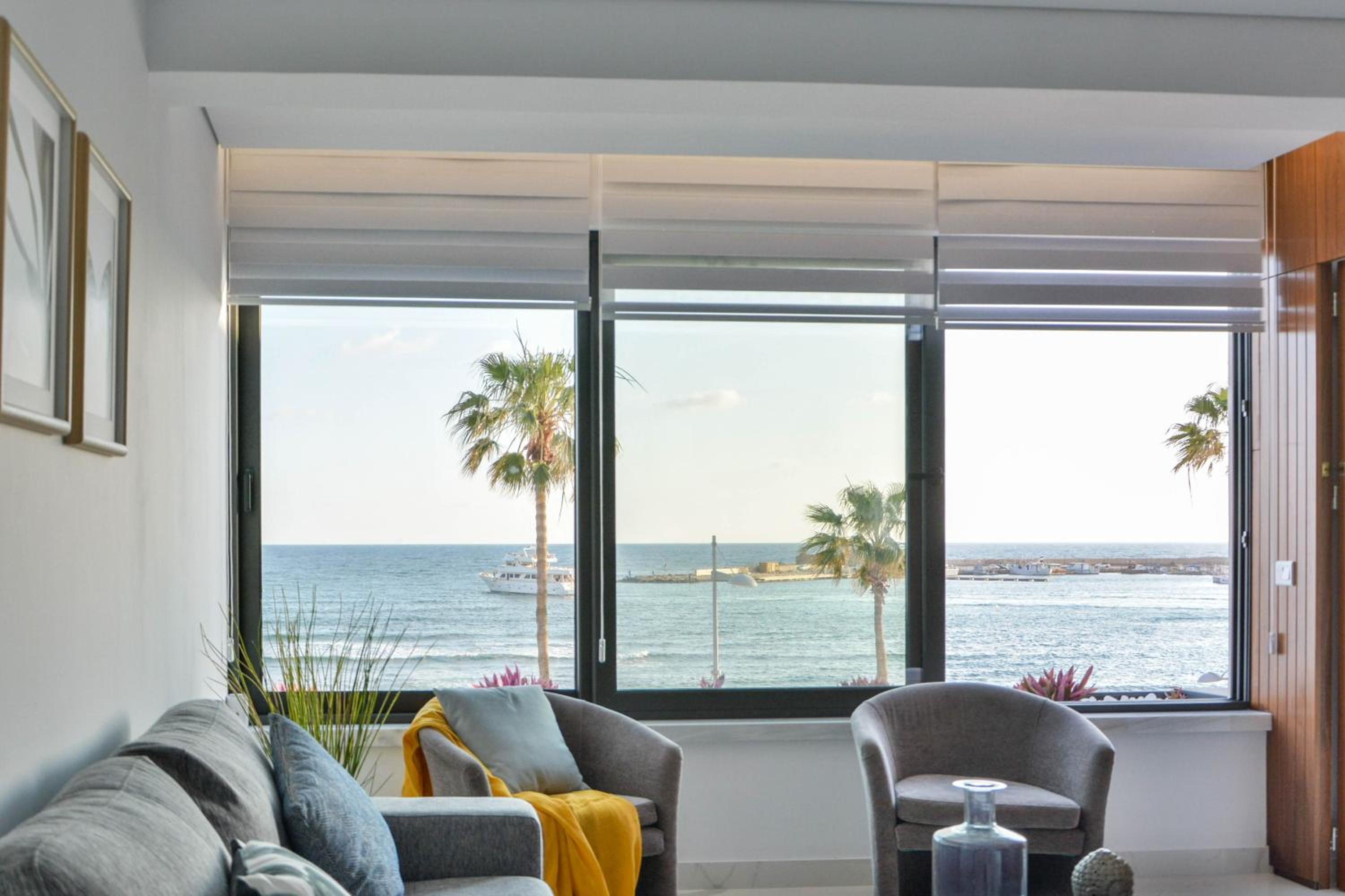 Apartment with Sea View photo 3