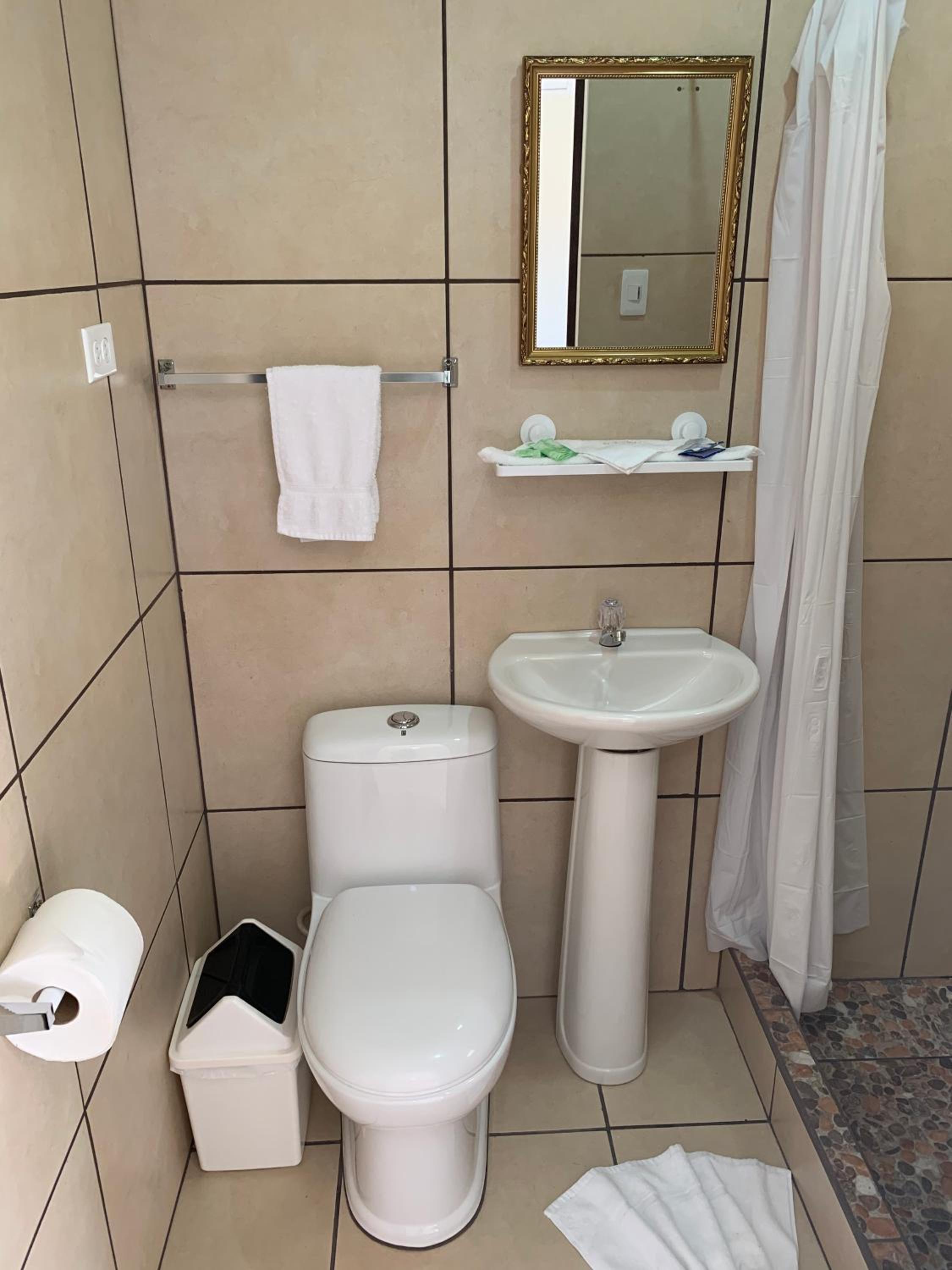 Standard Double Room photo 2