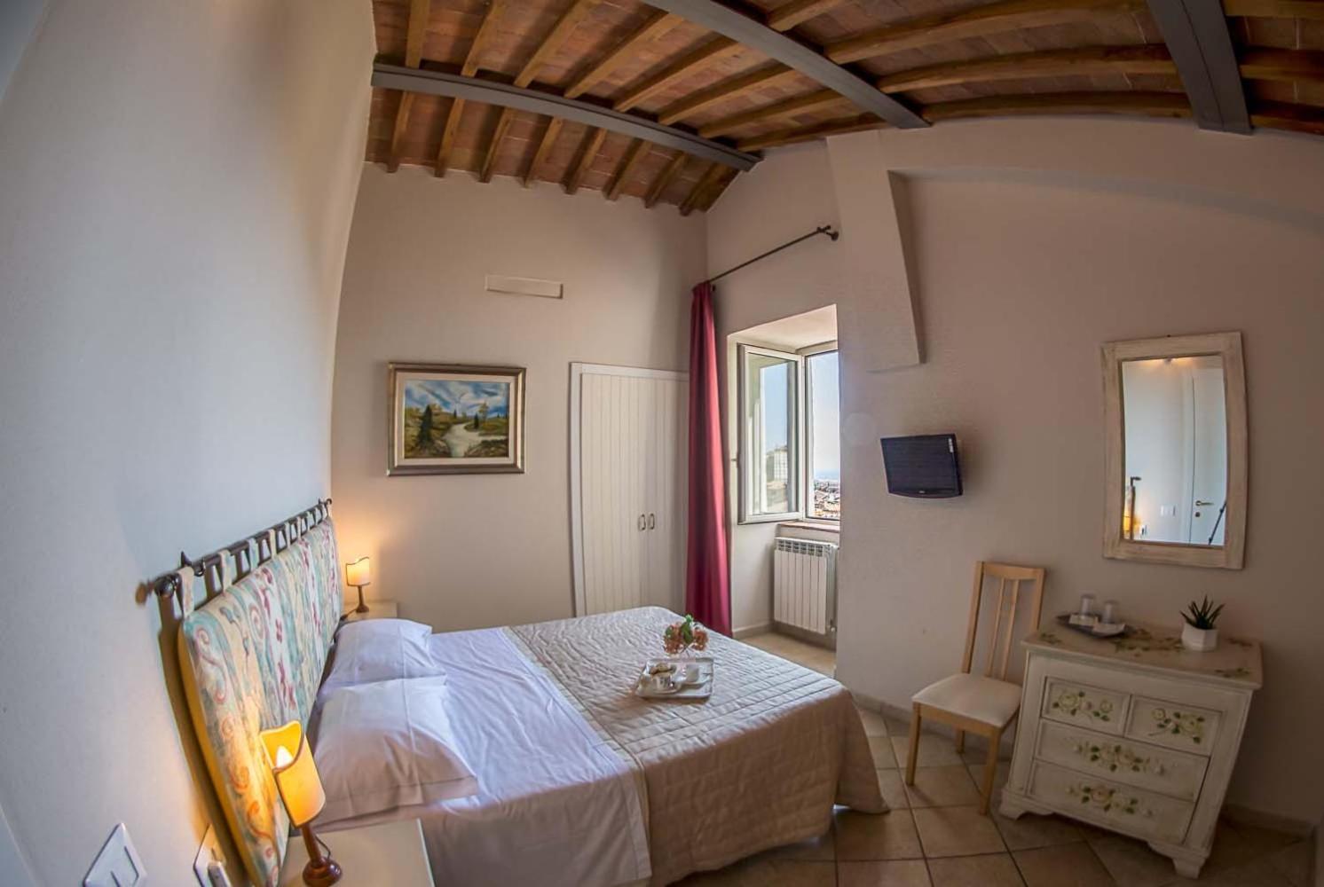 Superior Double or Twin Room - Photo 61