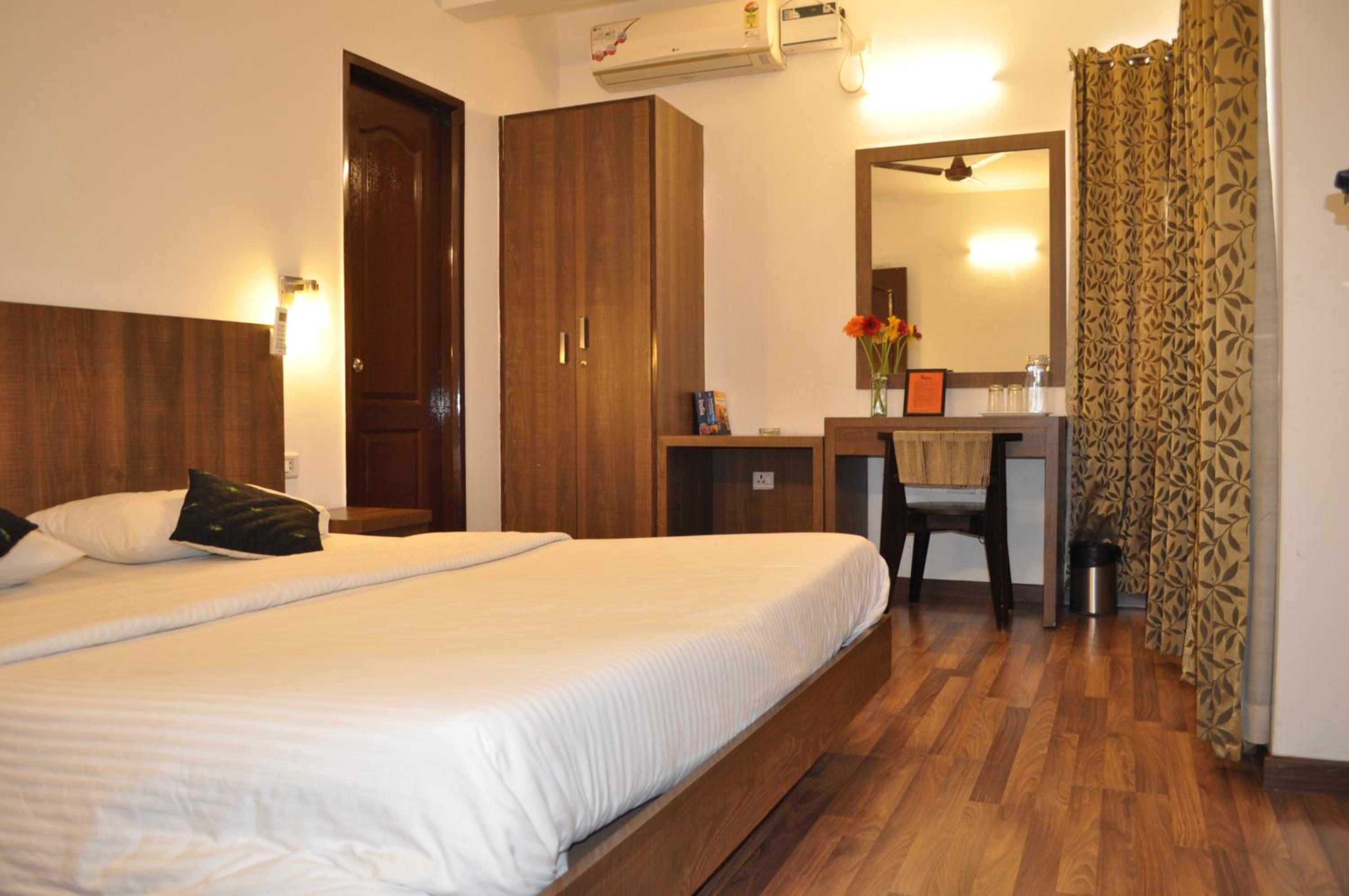 Deluxe Double Room photo 3