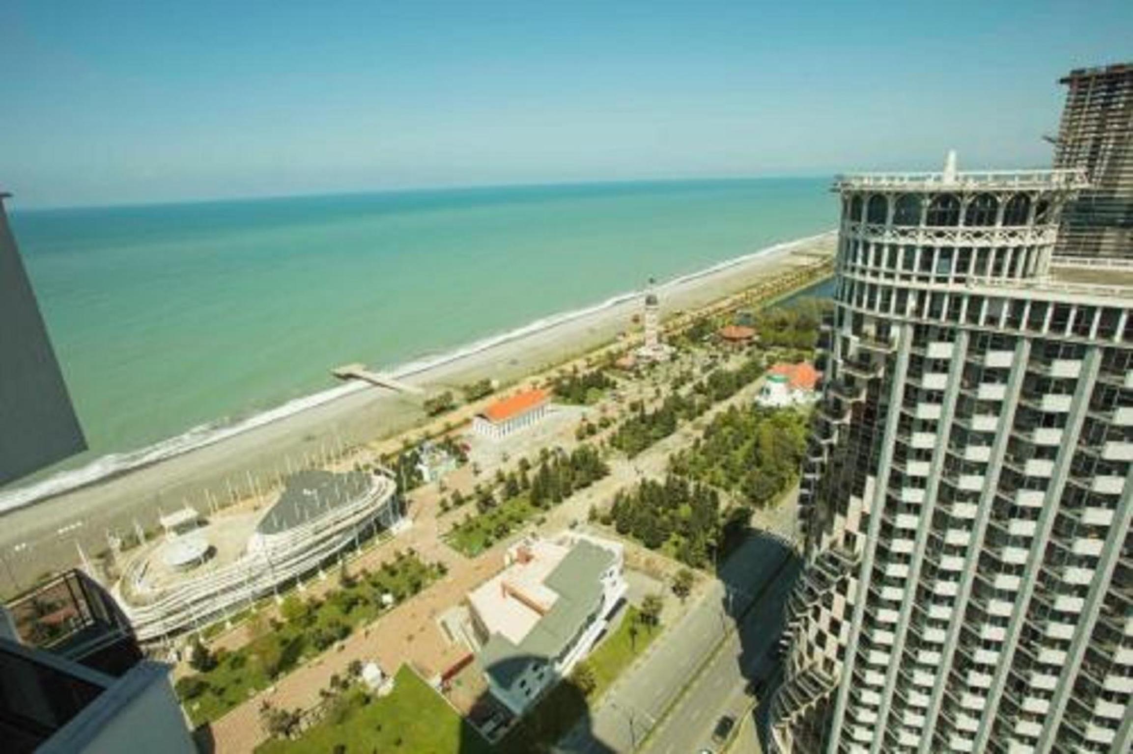 Superior Suite with Sea View - Photo 3