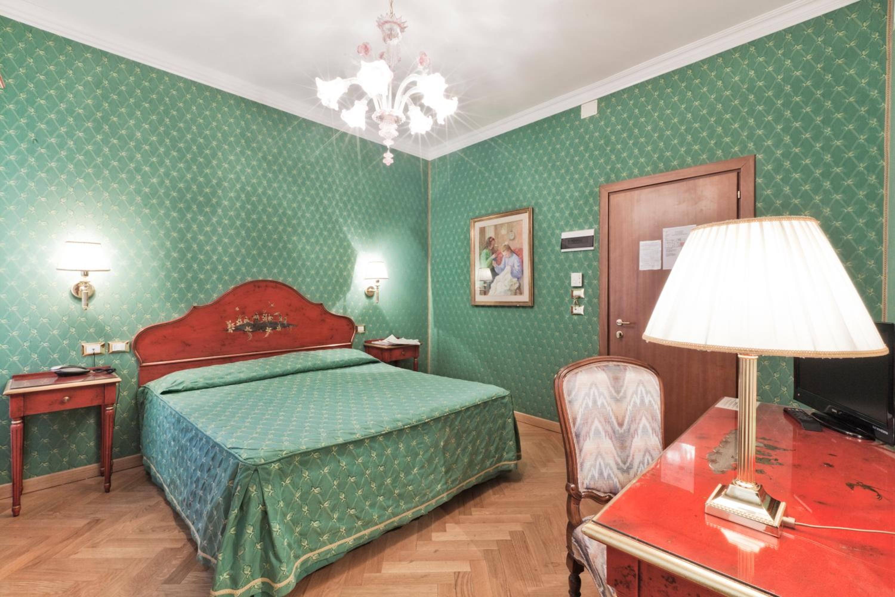 Deluxe Room photo 2