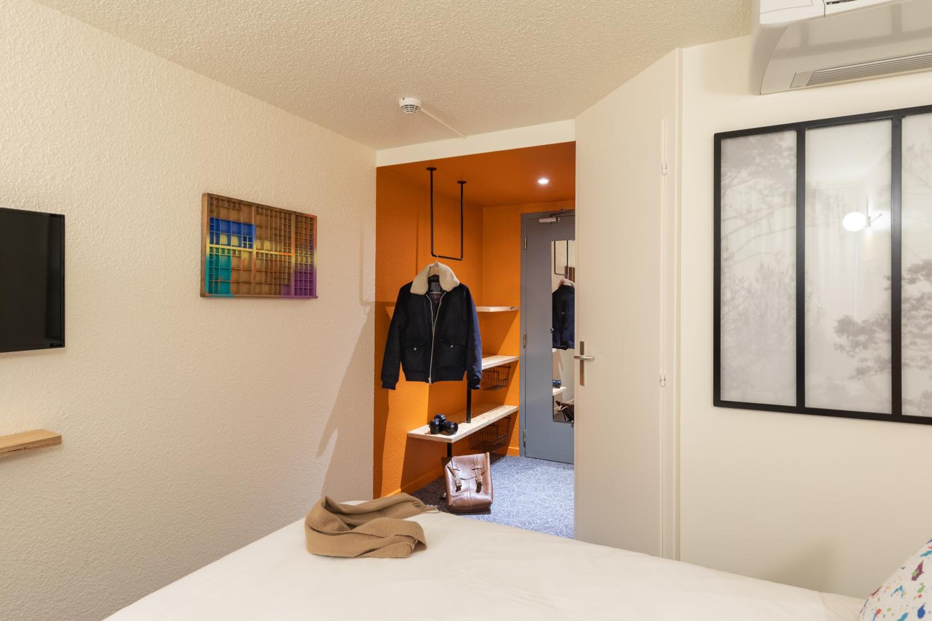 Double Room - Photo 7