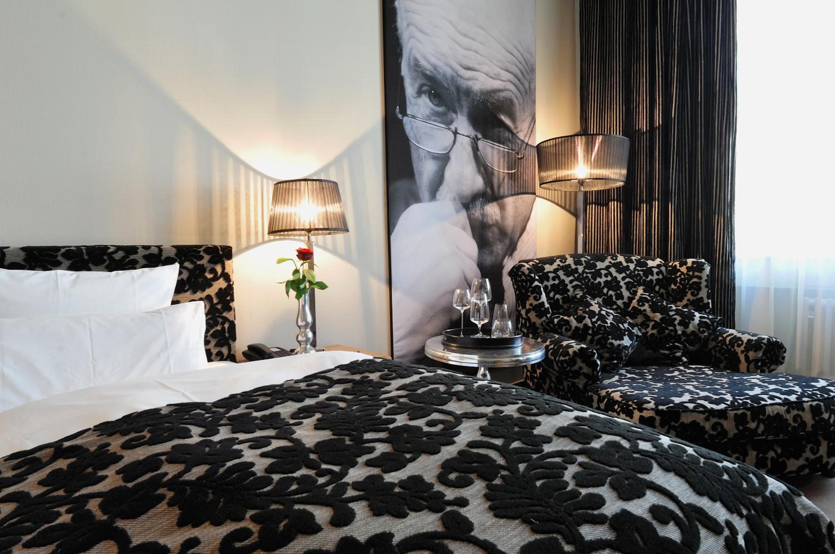 Deluxe Double Room - Photo 7