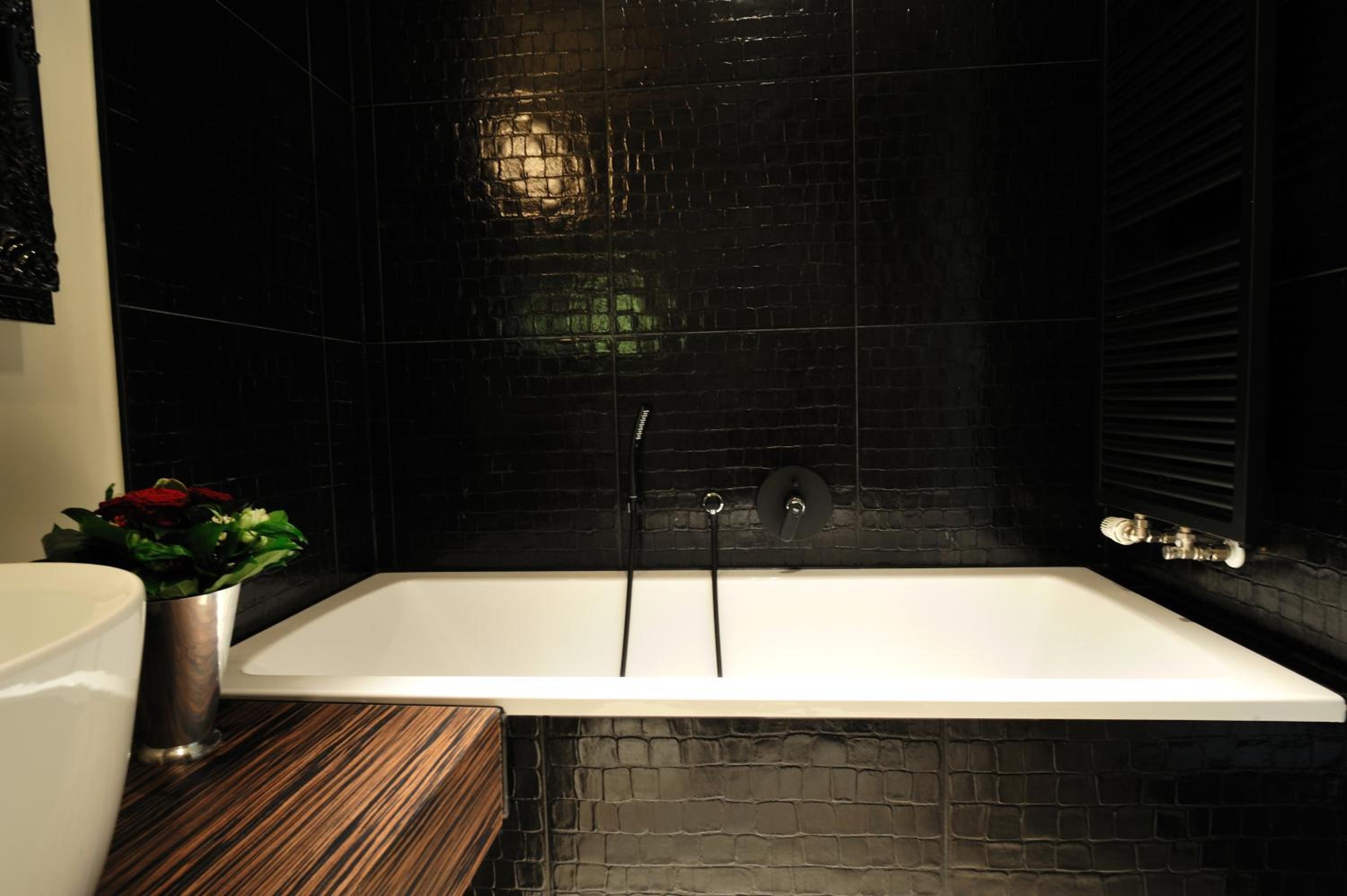 Executive Double Room - Photo 17