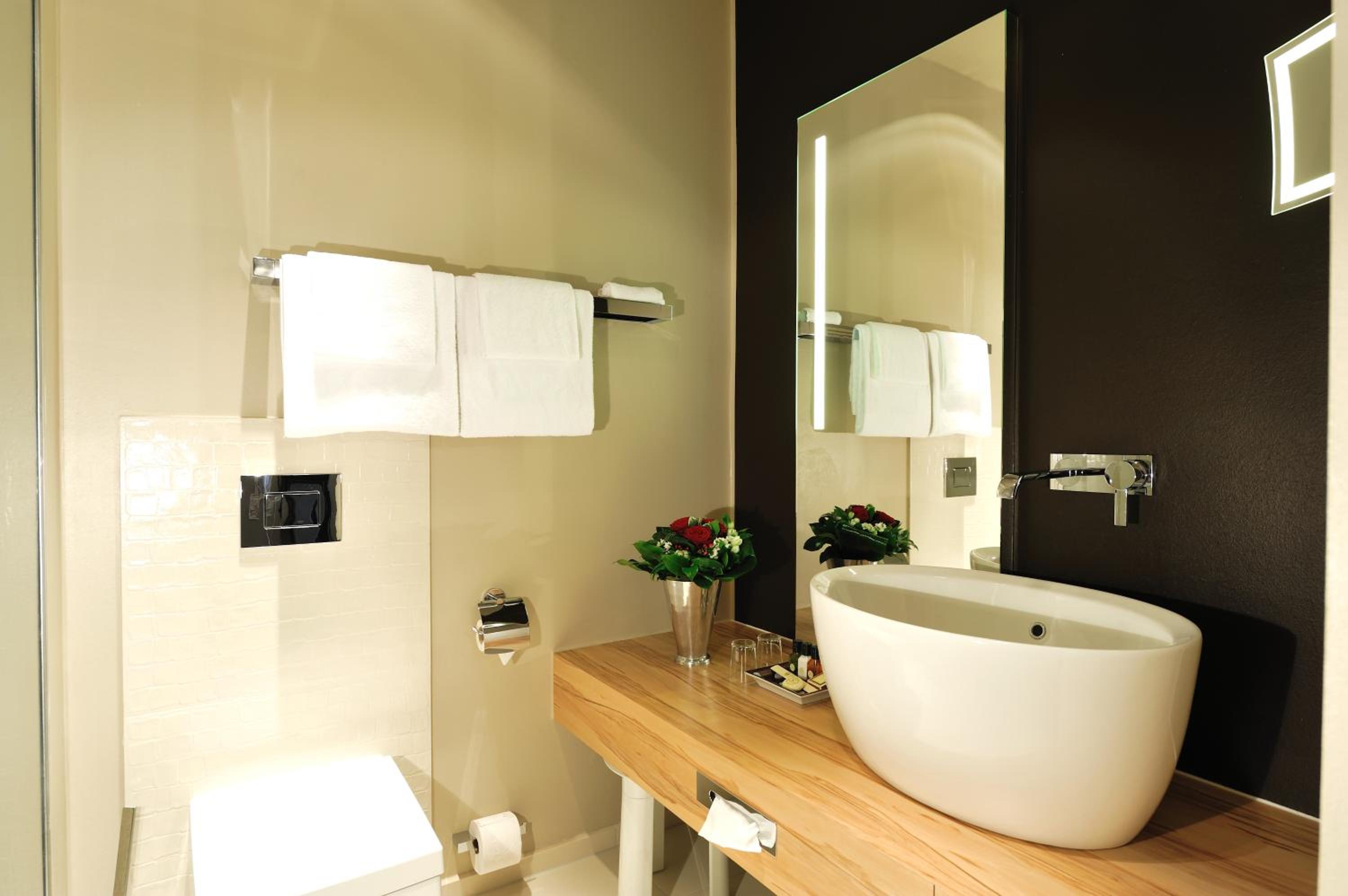 Superior Double Room - Photo 8