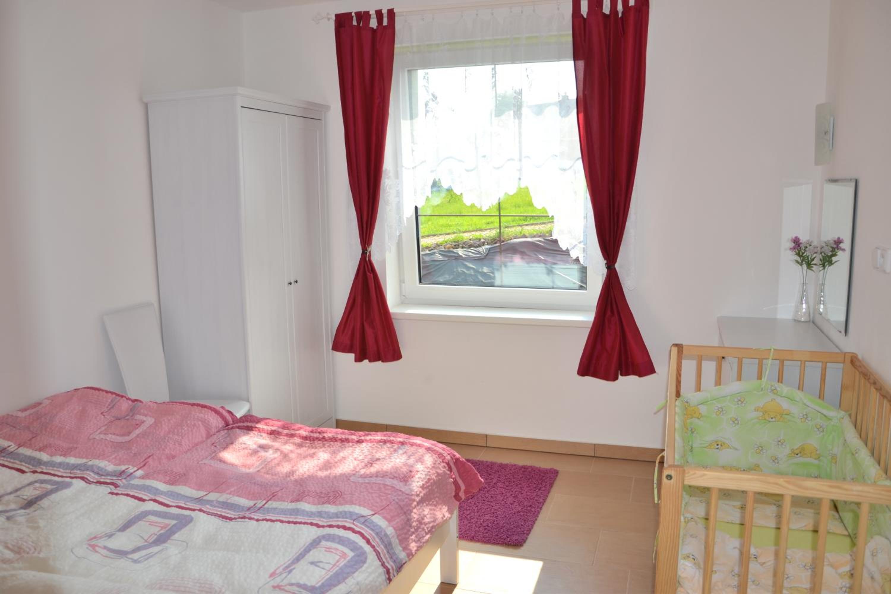 Three-Bedroom Apartment with Access To The Garden (8 Adults) photo 2