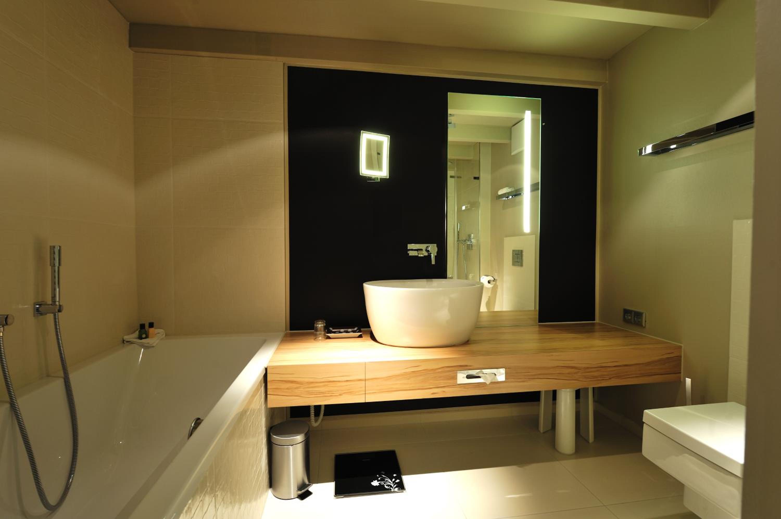 Junior Suite - Photo 12