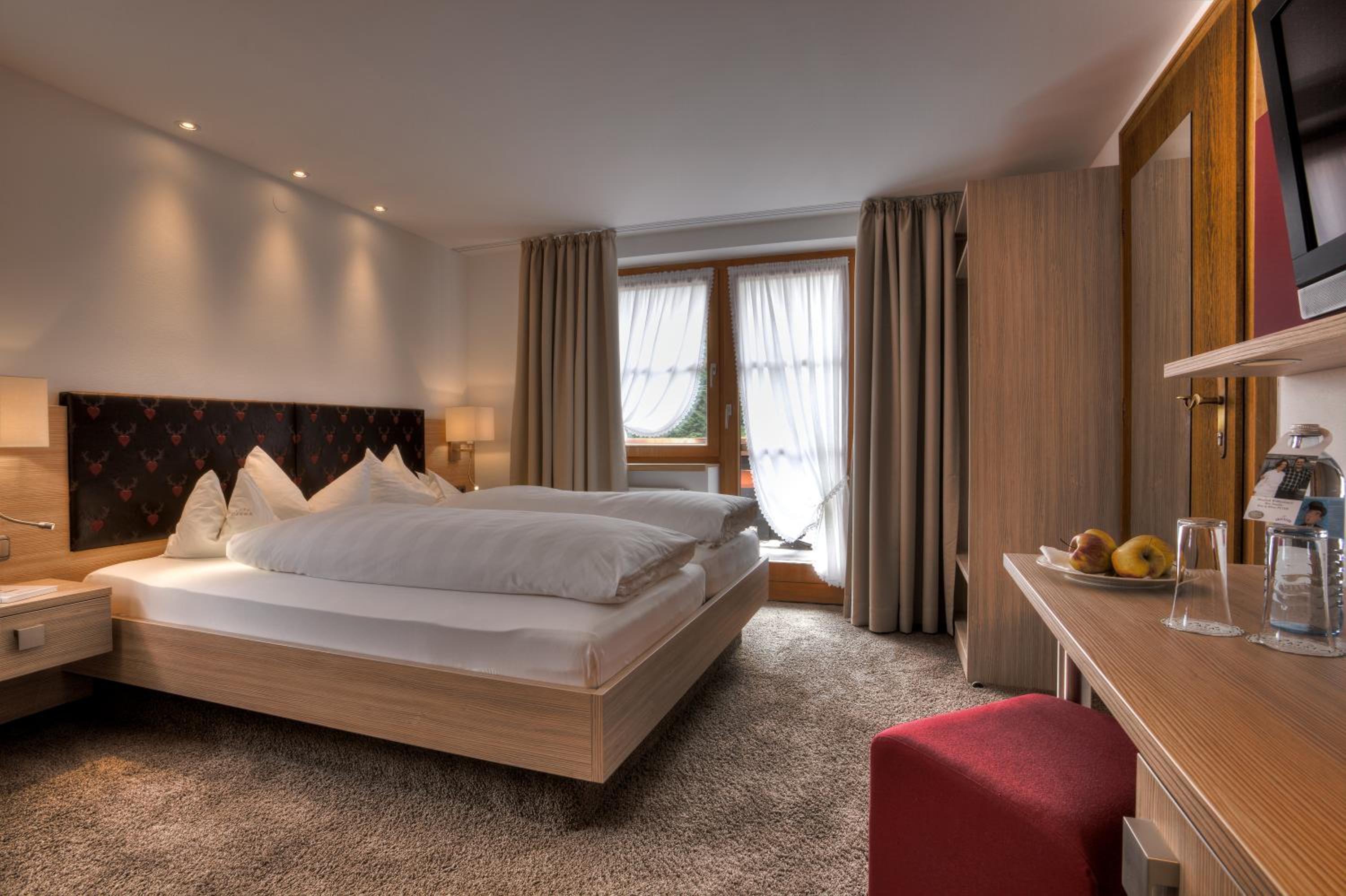 Standard Double Room - Photo 2