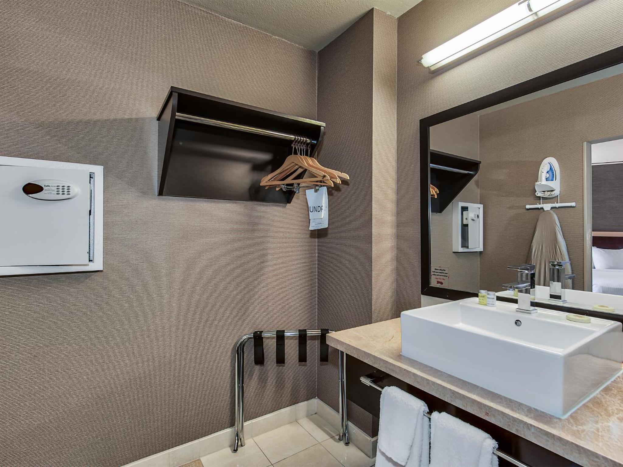 Deluxe Double Room - Photo 4