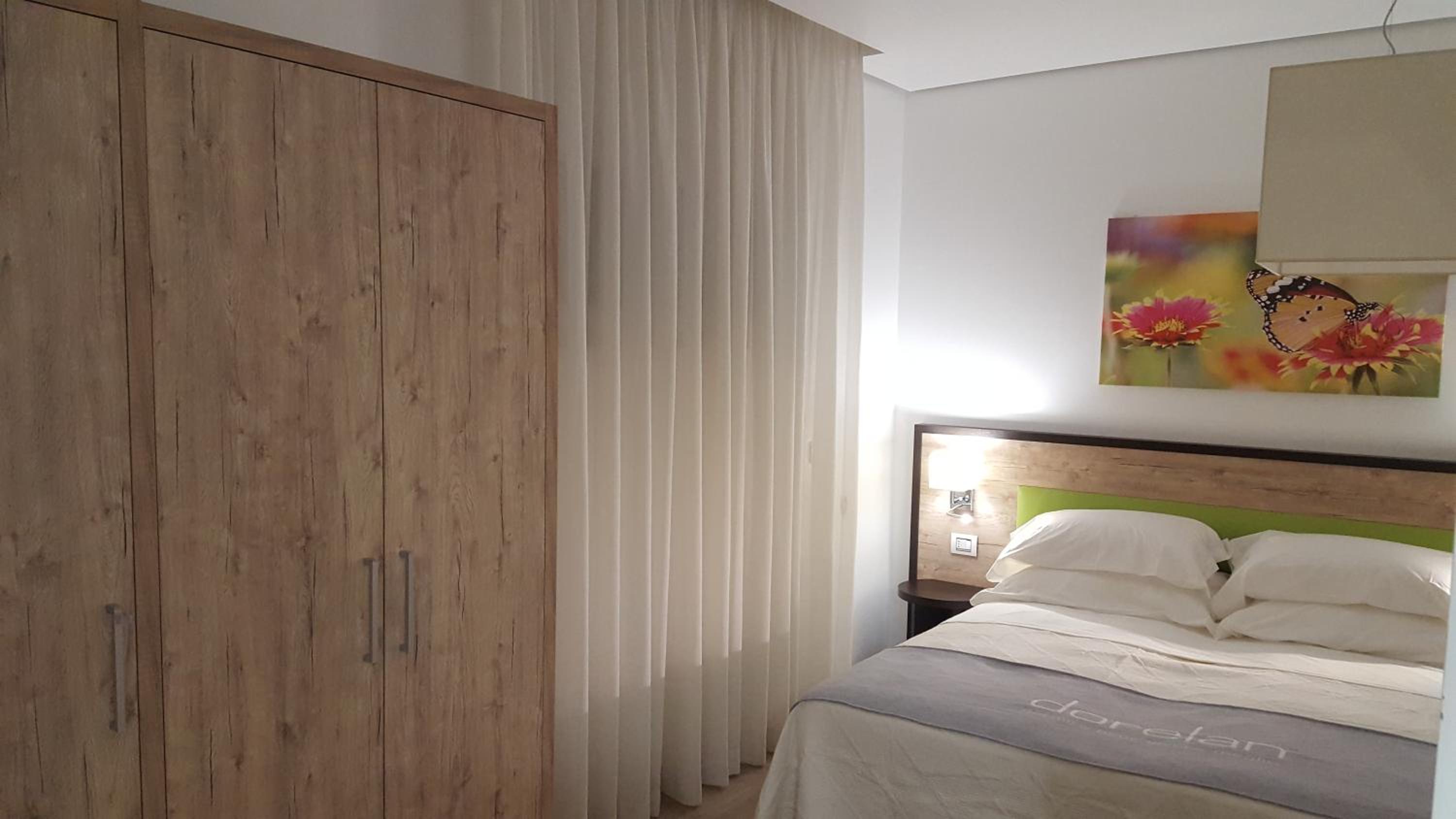 Quadruple Room - Photo 17