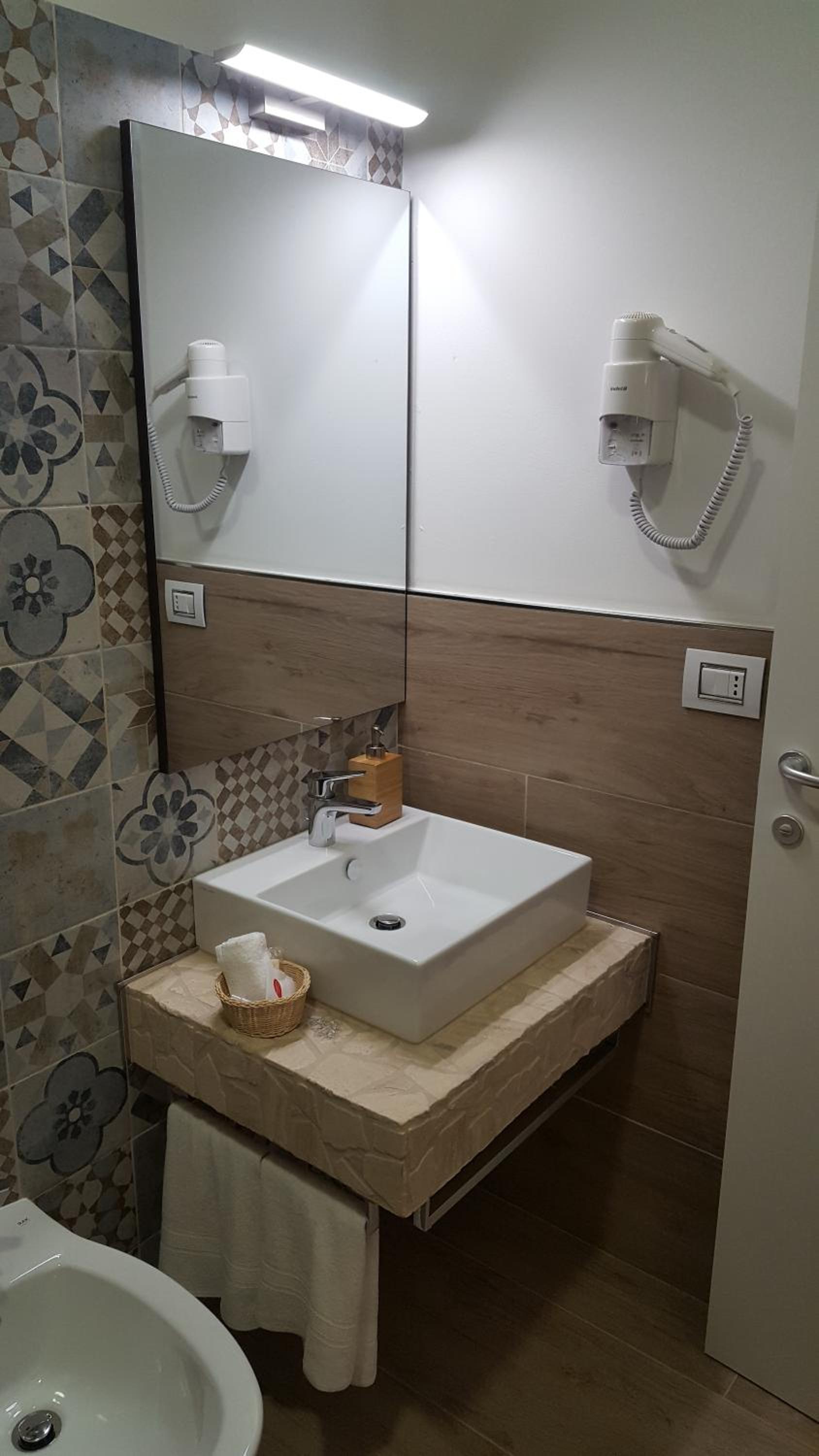 Triple Room - Photo 10