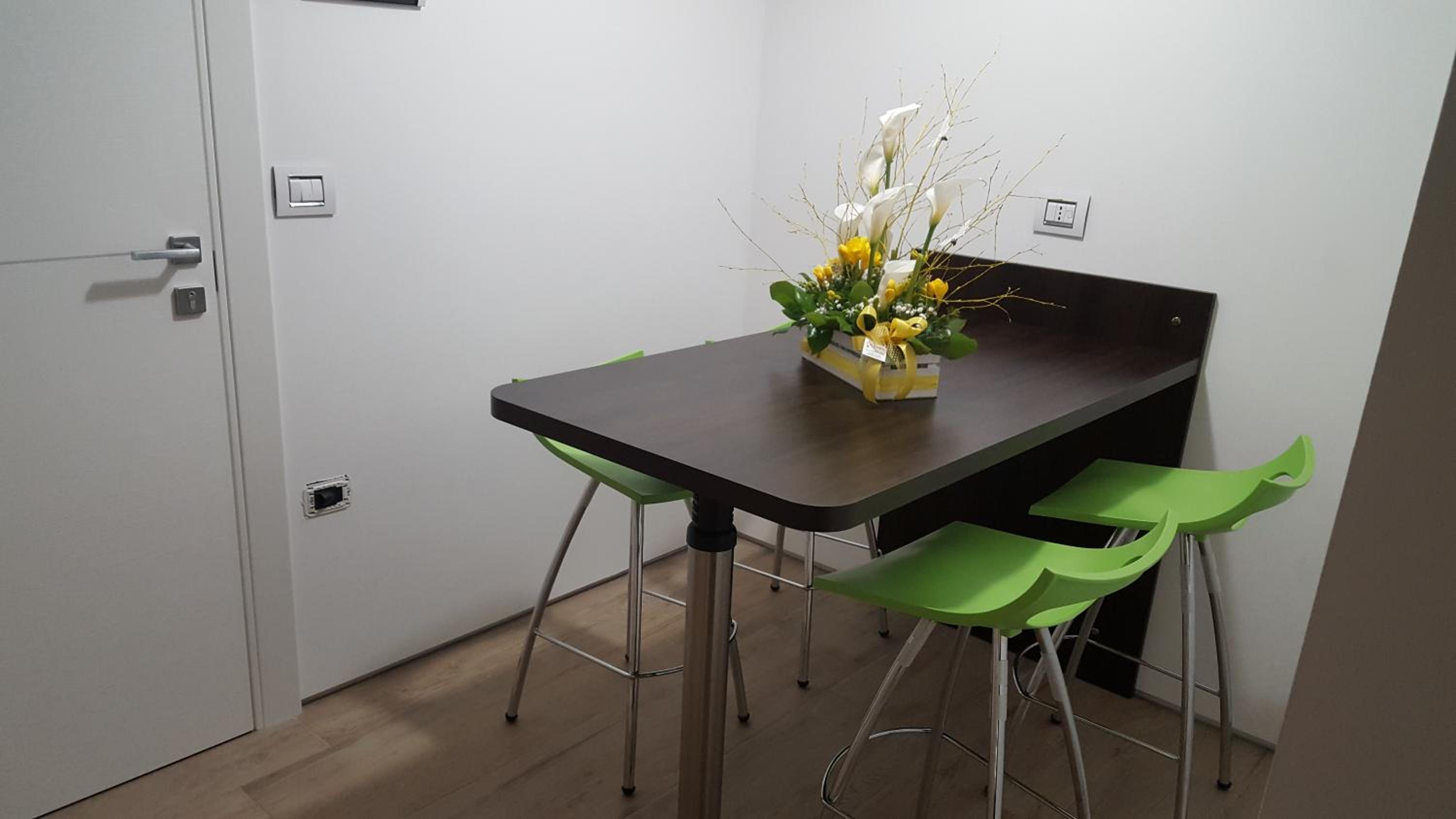 Quadruple Room - Photo 11