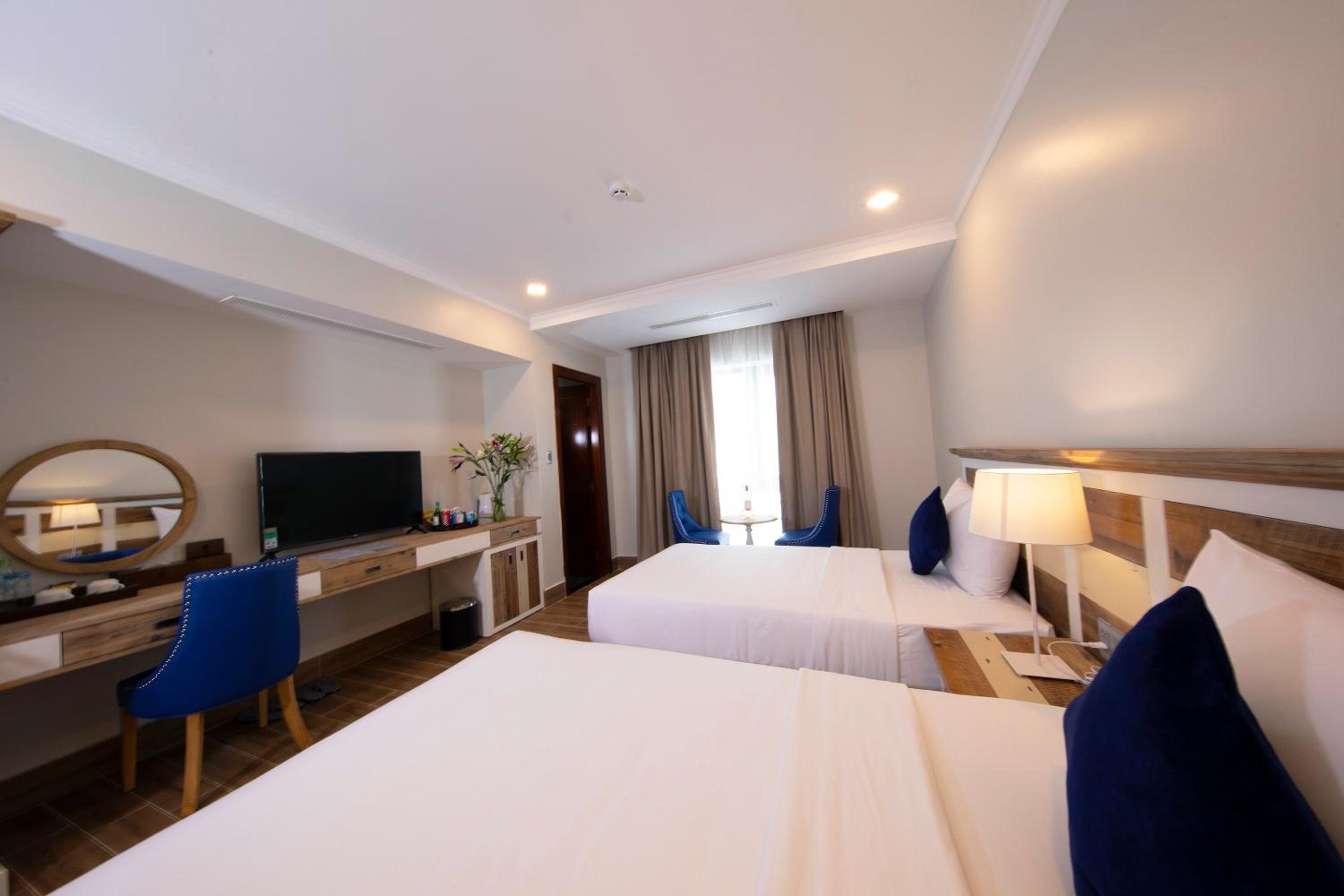 Superior Twin Room