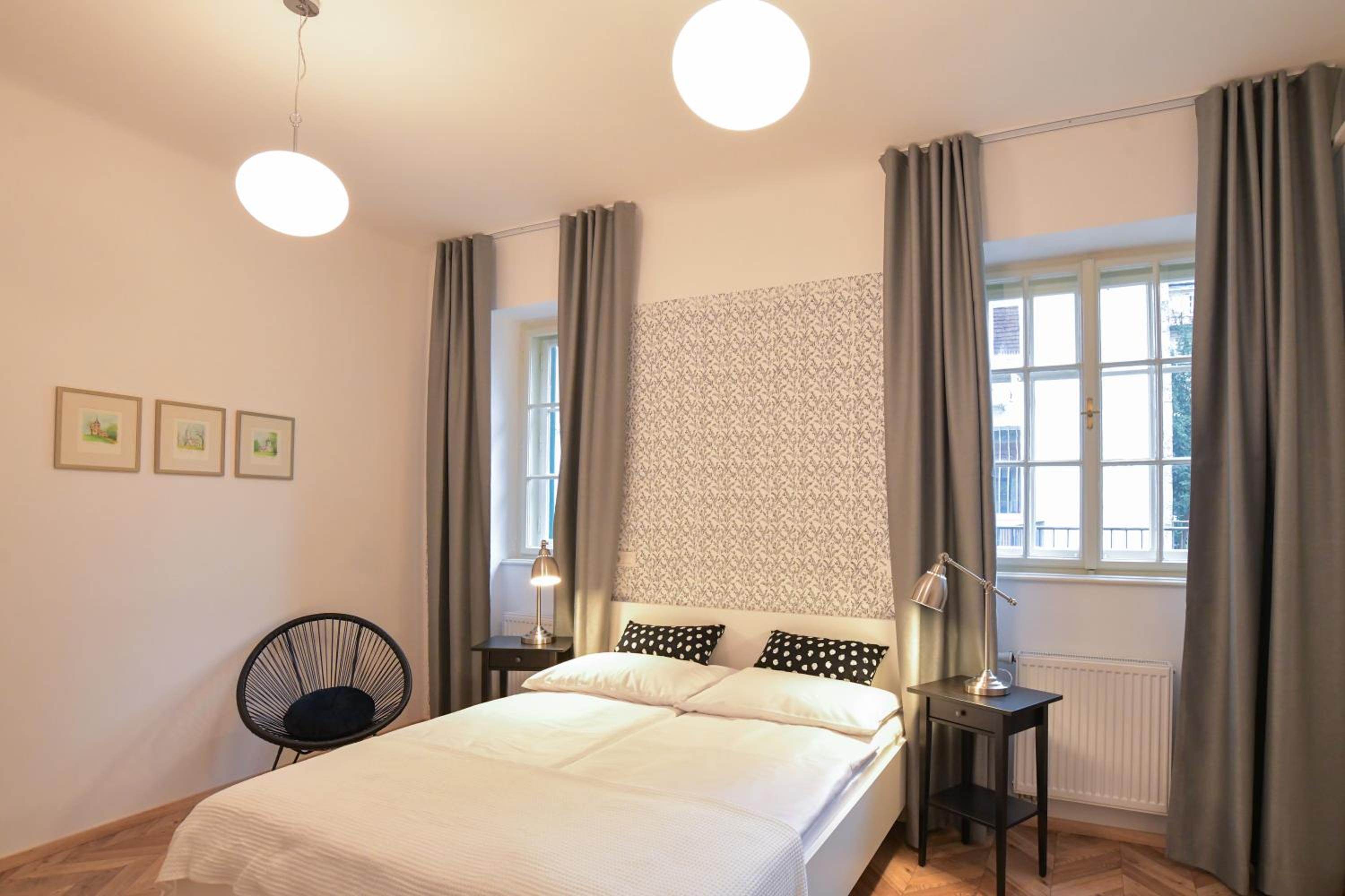 Apartment with Garden View - Photo 3