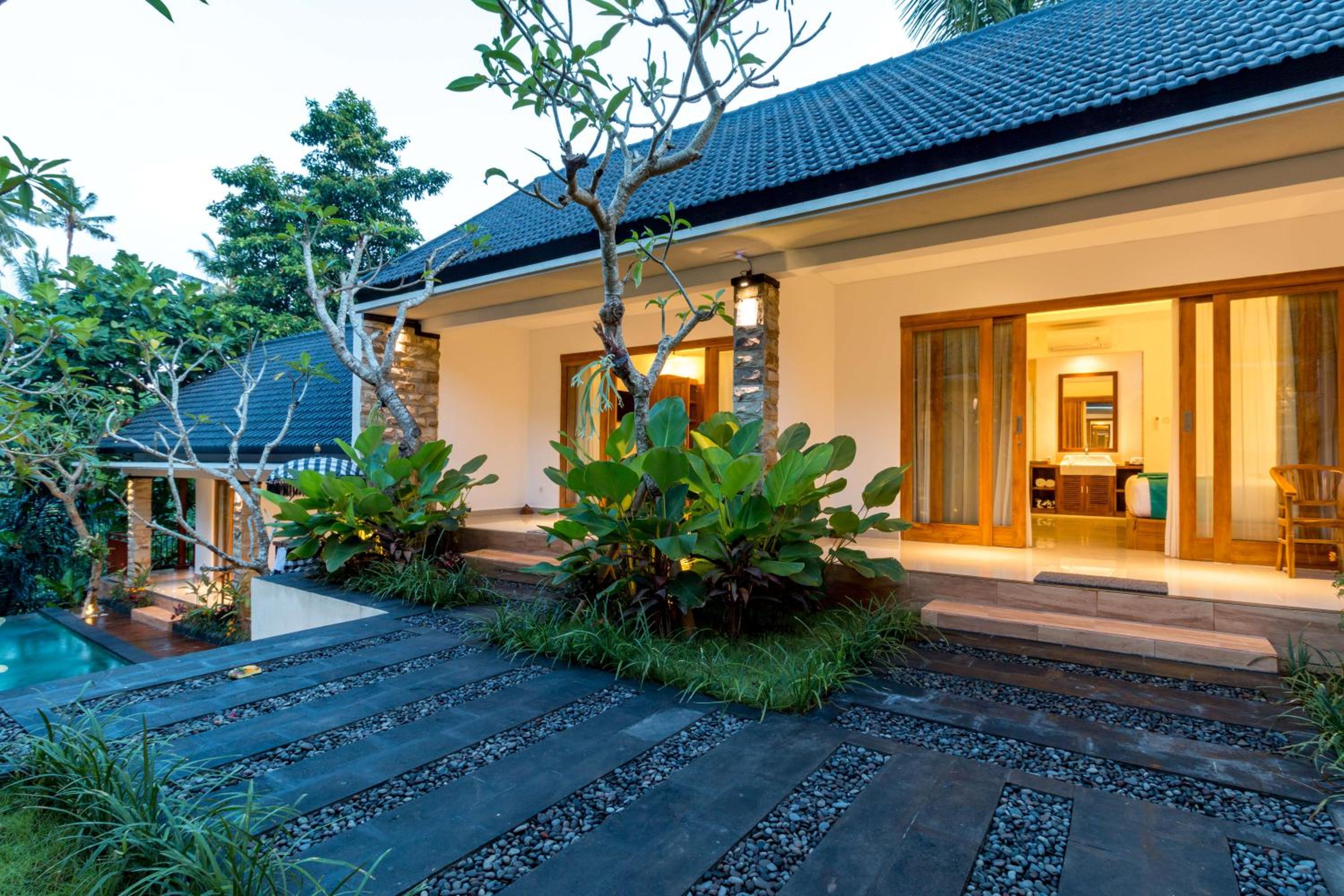 Suite with Garden View - Photo 13
