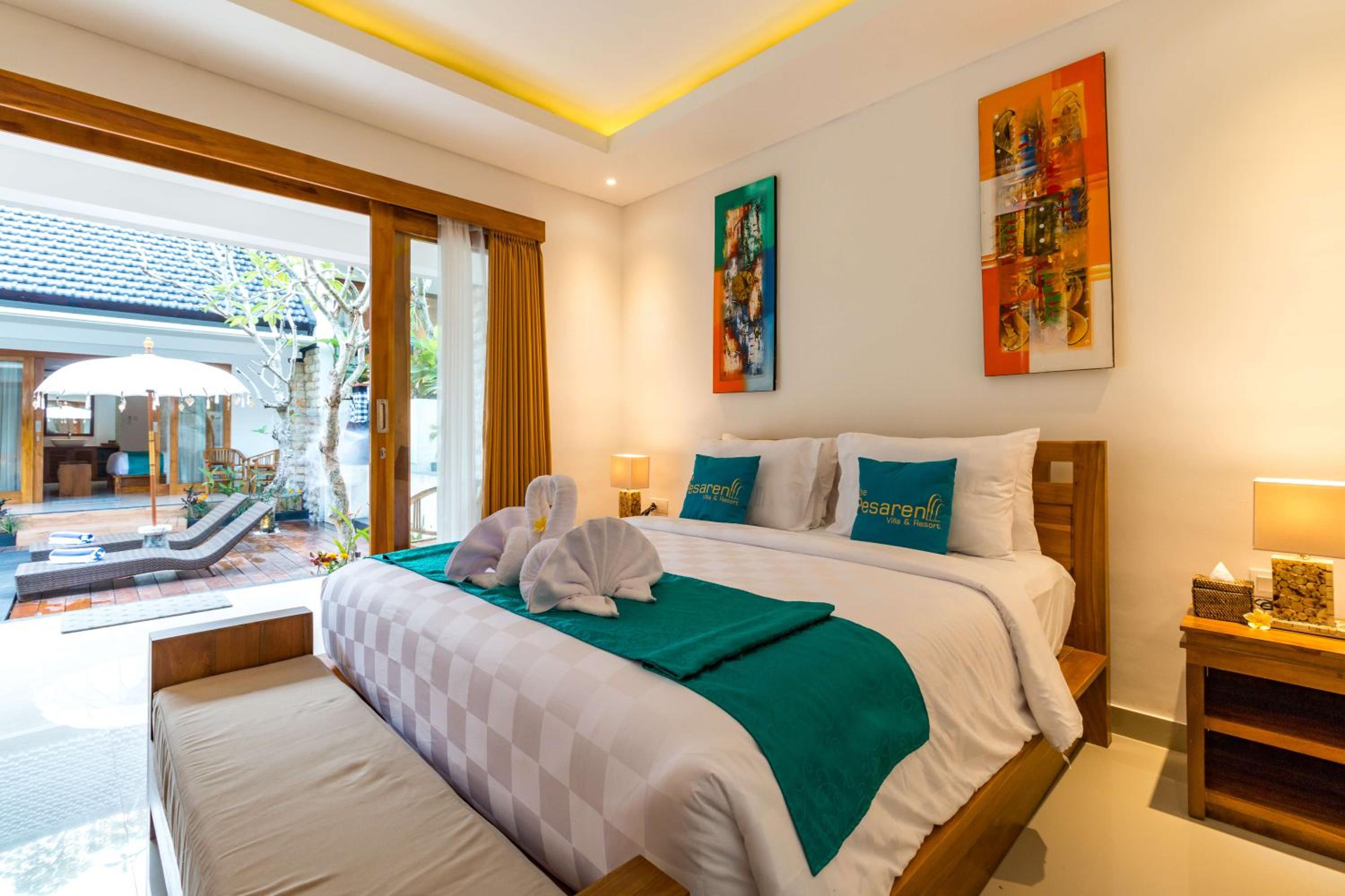 King Suite with Pool View - Photo 1