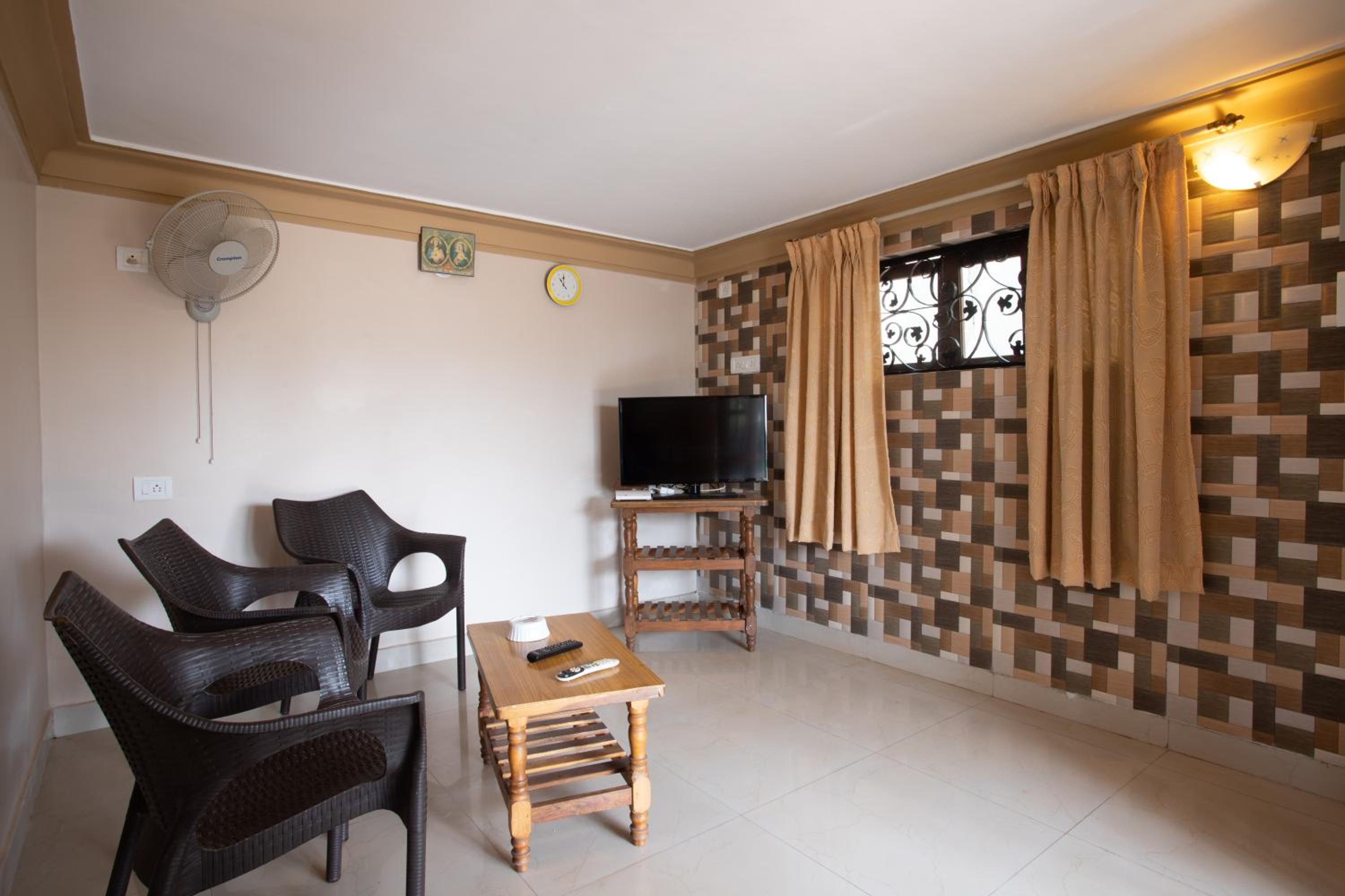 Apartment - Ground Floor photo 3