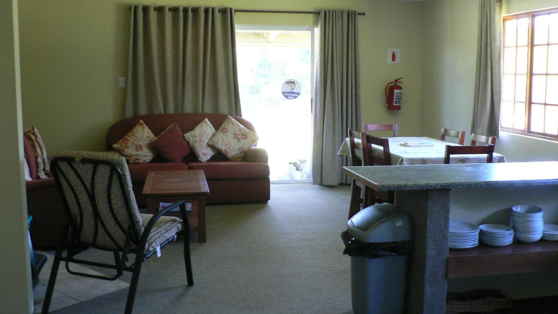 Three-Bedroom Chalet photo 3