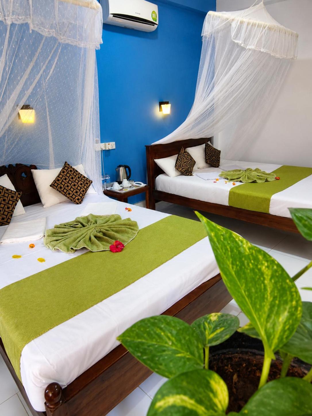 Deluxe Family Suite