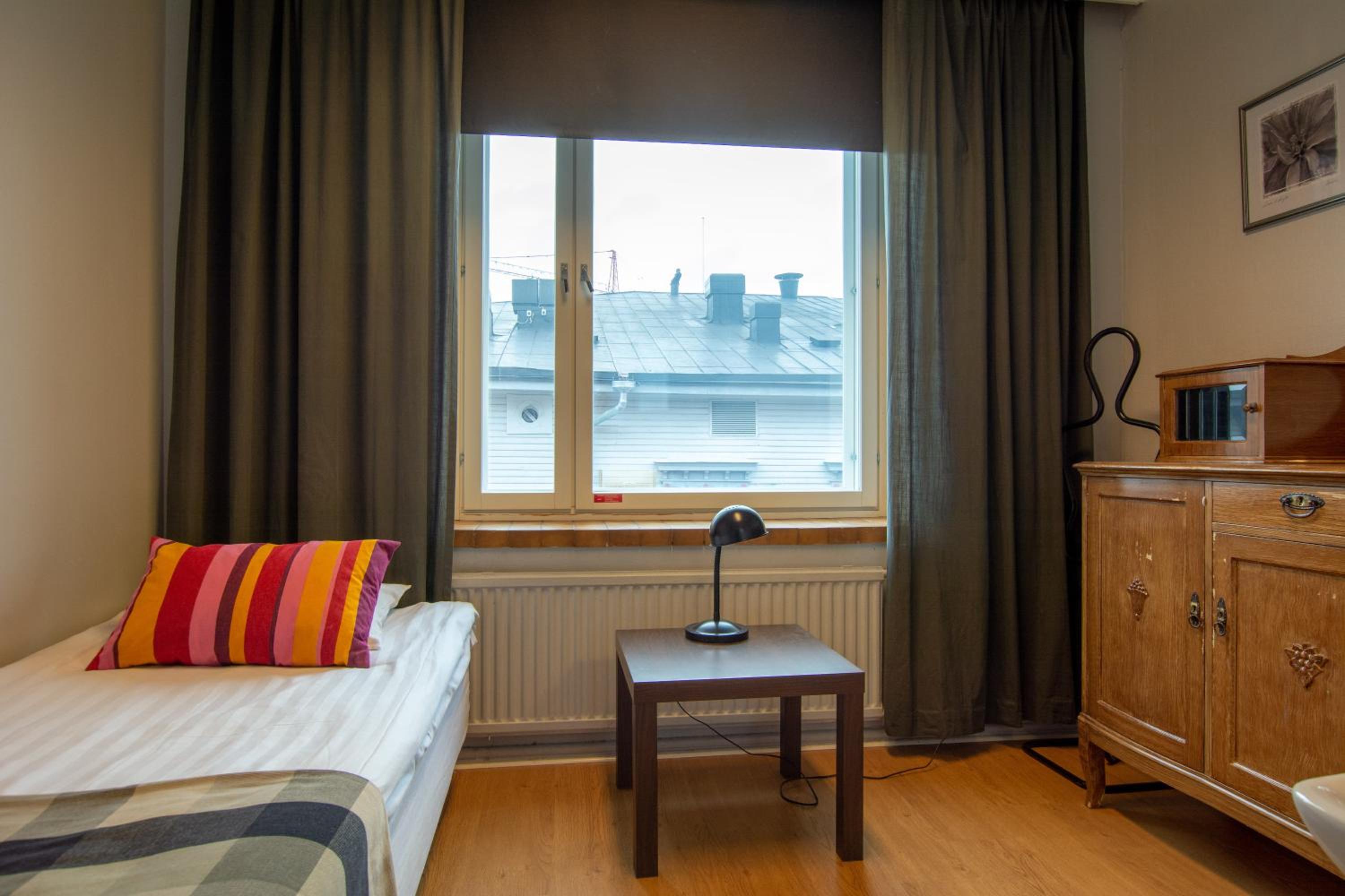 Single Room photo 2