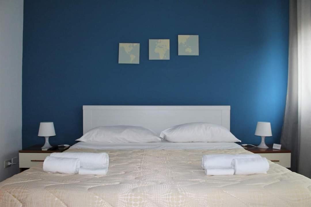 Double Room with Private Bathroom - Photo 1