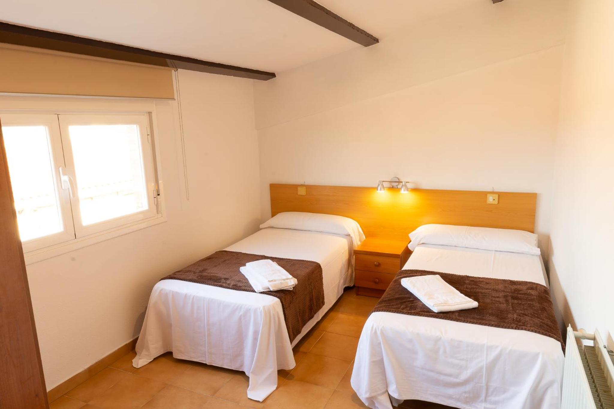 Cozy Twin Room - Photo 1