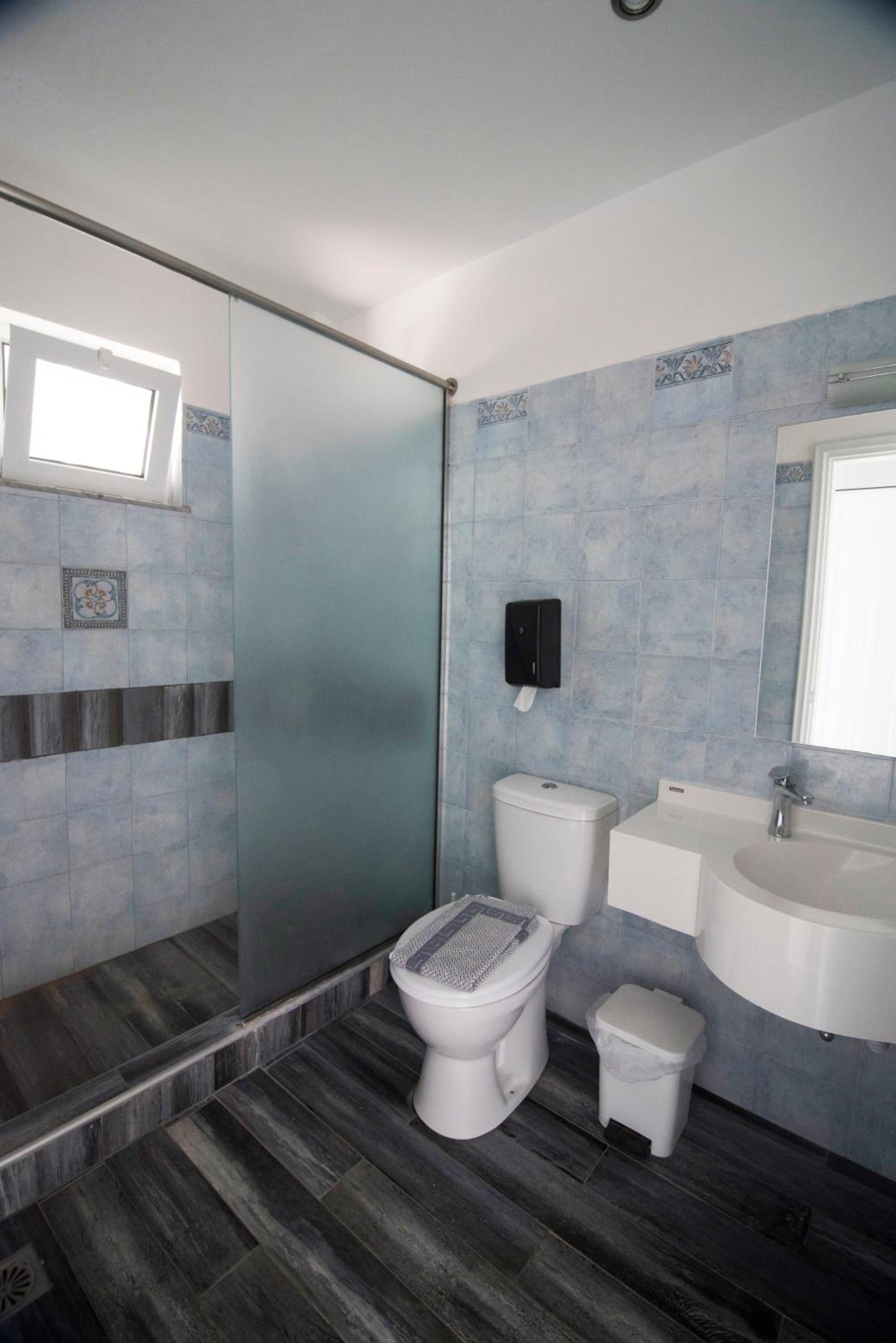 Double or Twin Room with Side Sea View photo 3