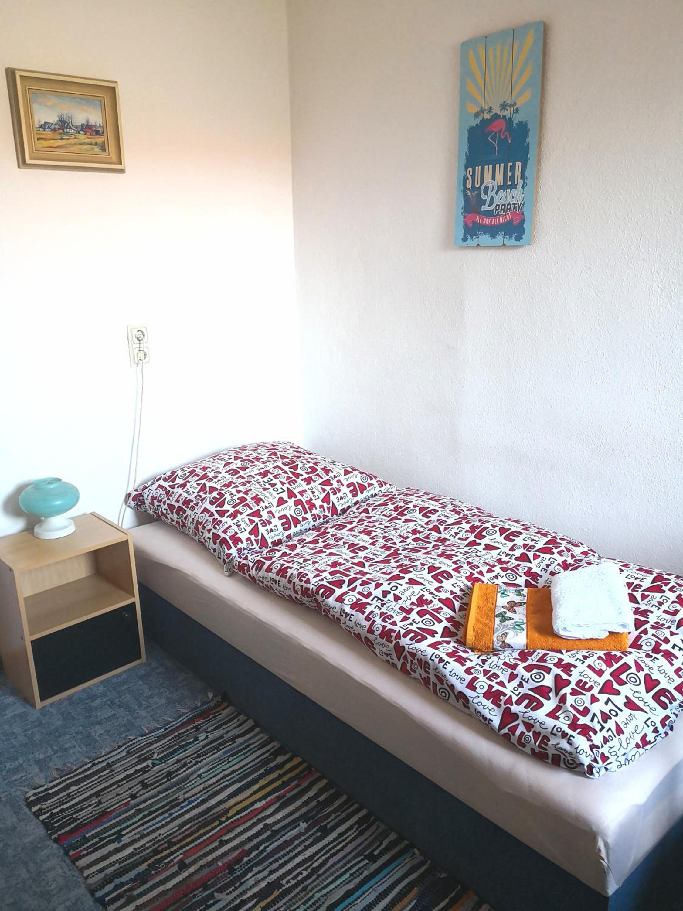 Single Room photo 1