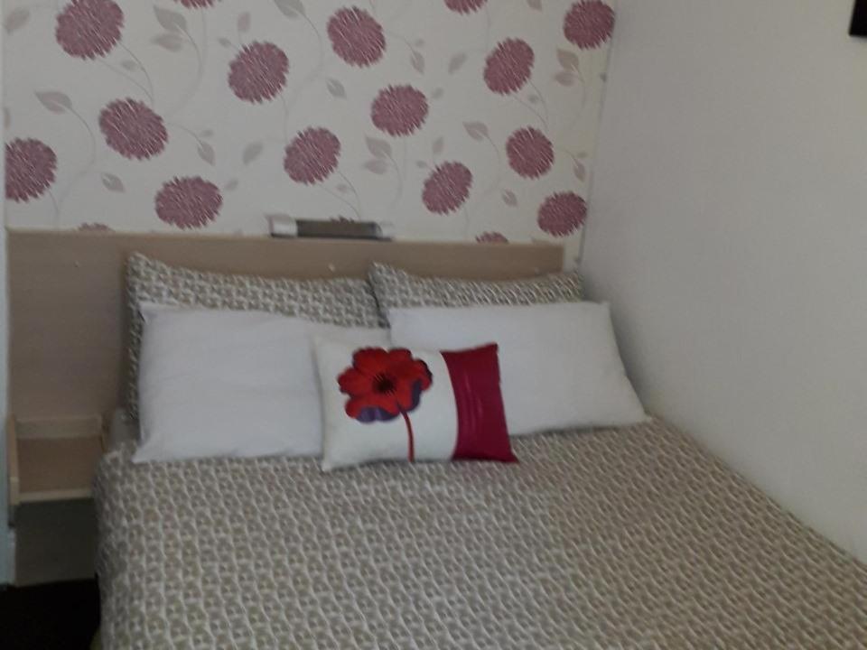 Double Room with Private Bathroom photo 3