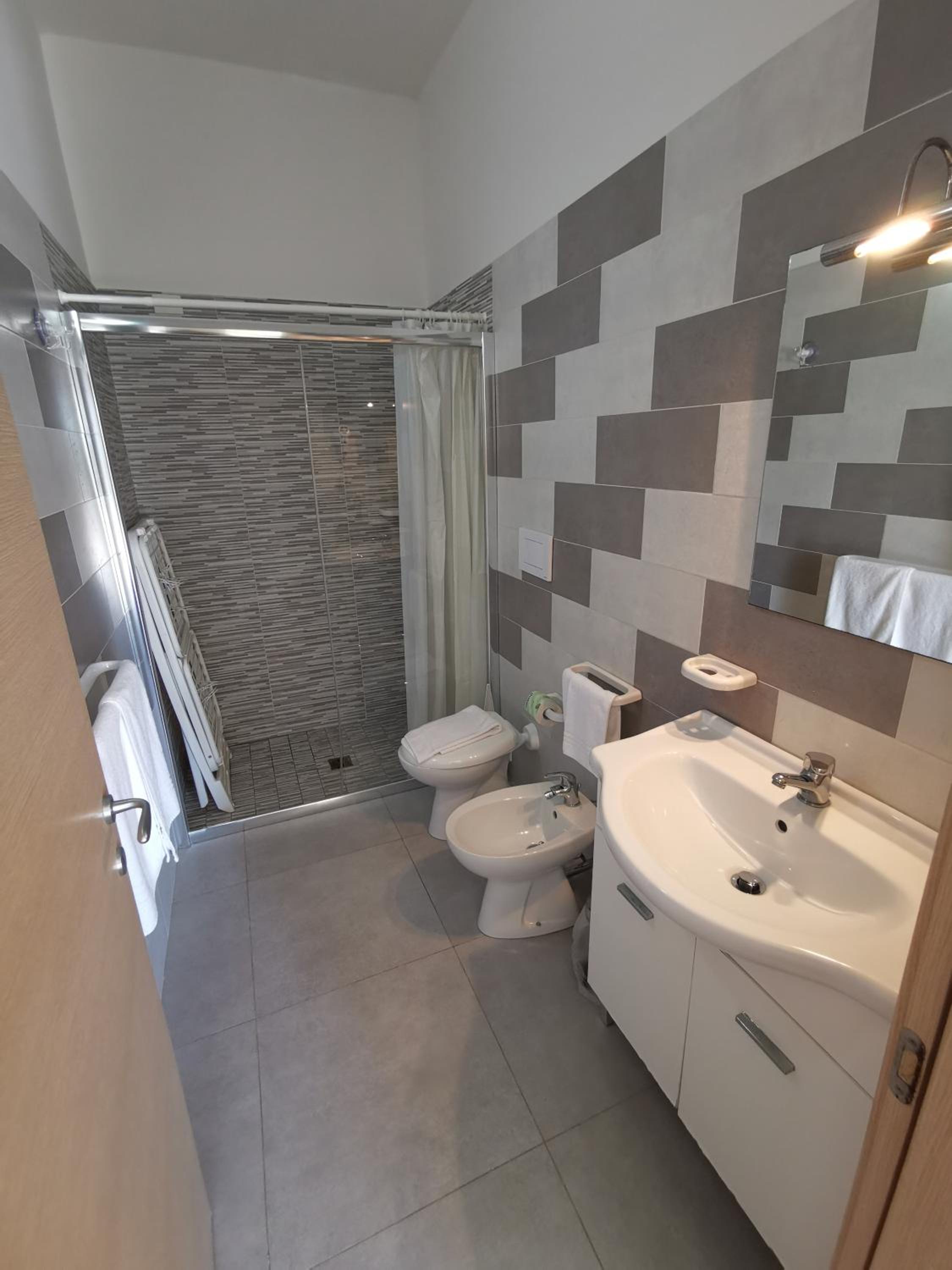 Quadruple Room photo 3