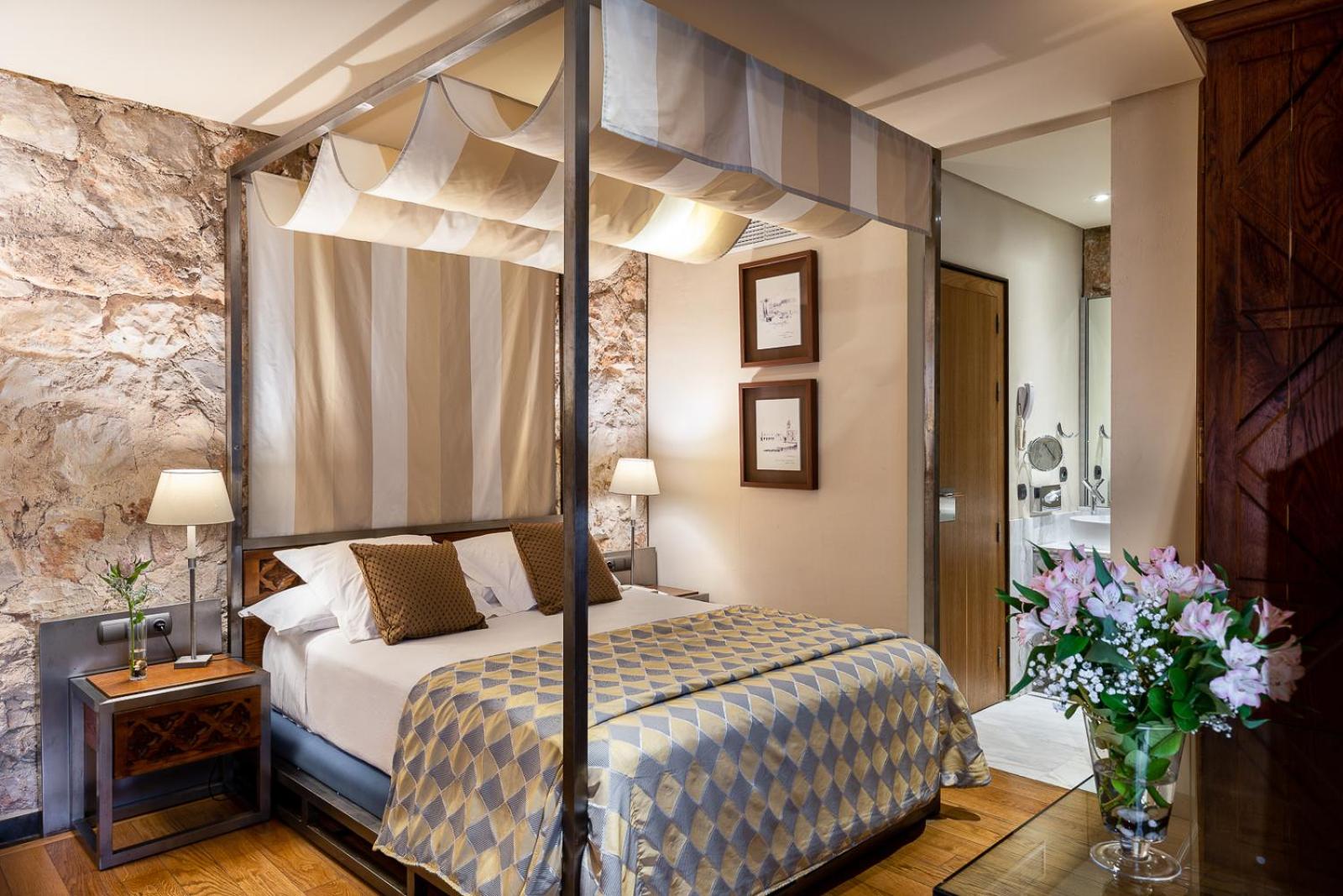 Superior Double Room - Photo 4