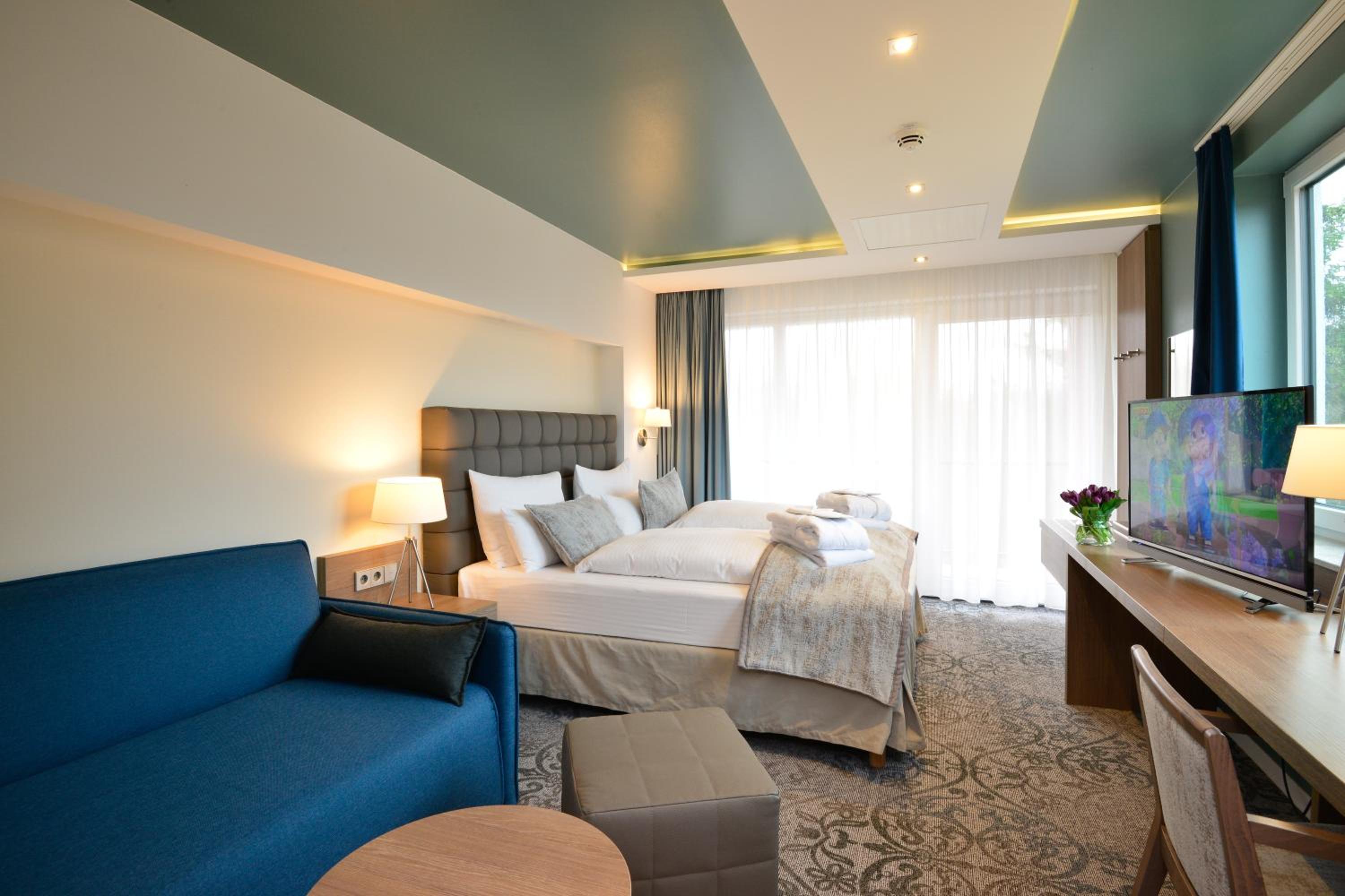 Premium Apartment with partial Sea View