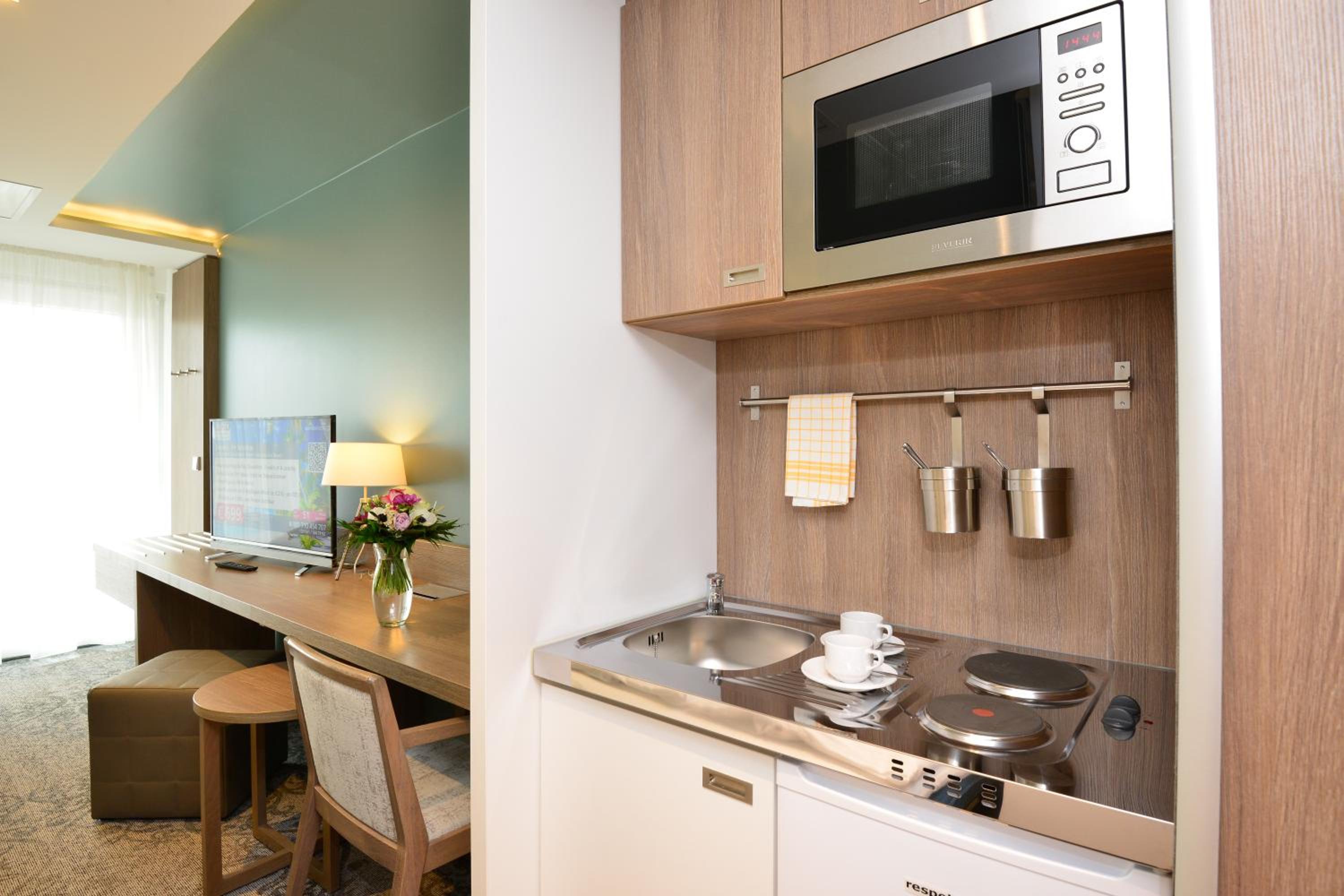 Premium Apartment with partial Sea View thumbnail 5