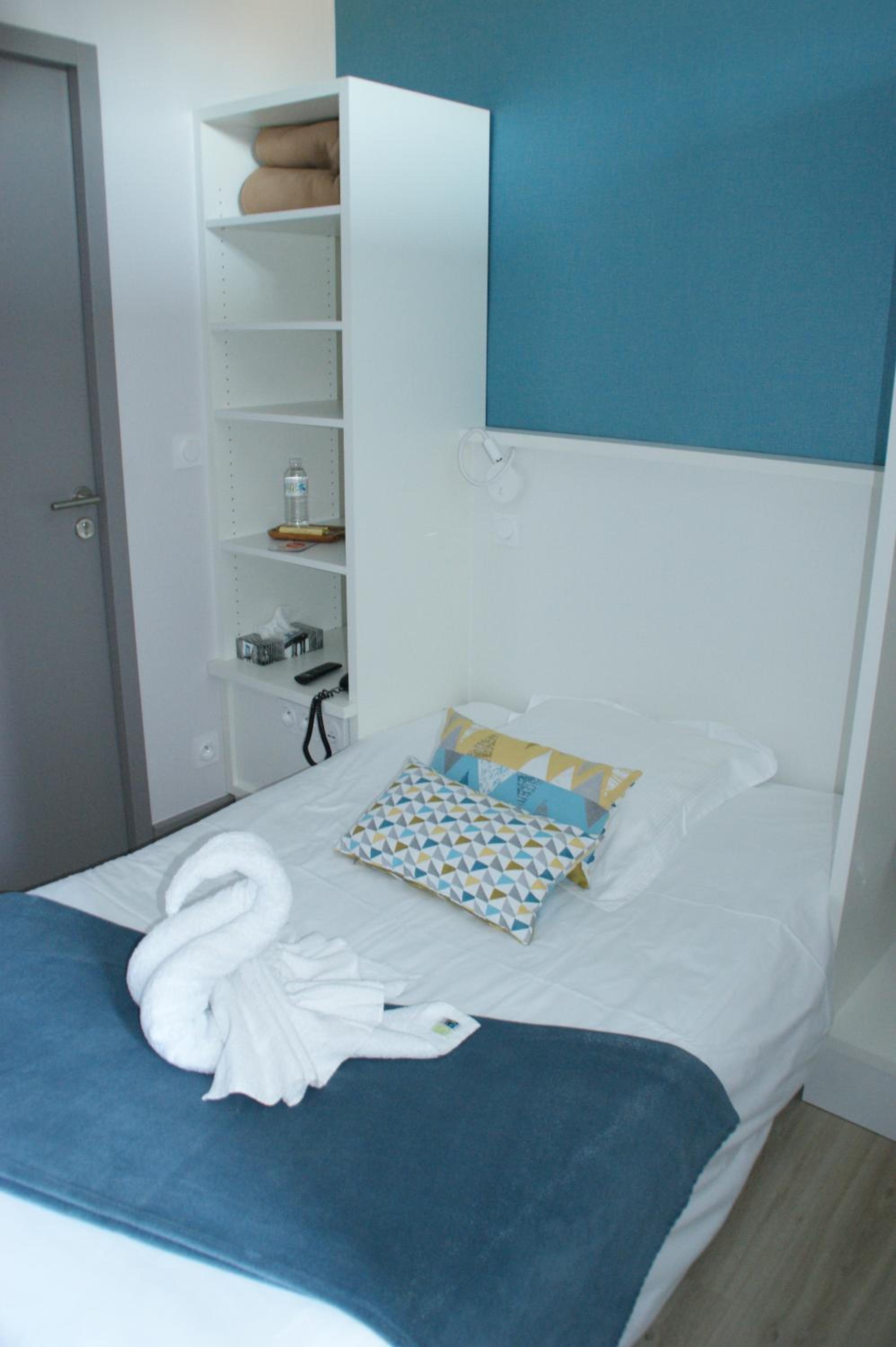 Large Single Room photo 2