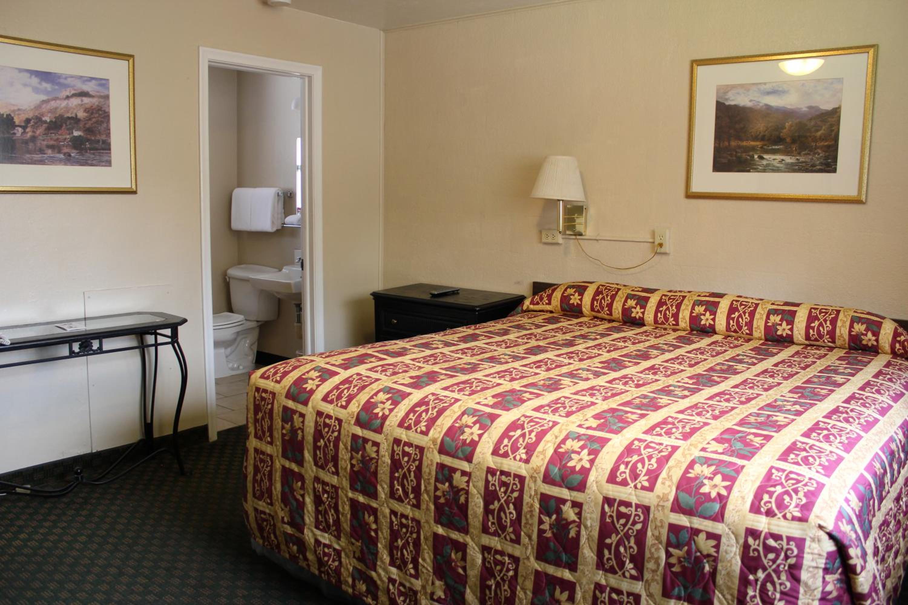 Standard Single Room photo 2