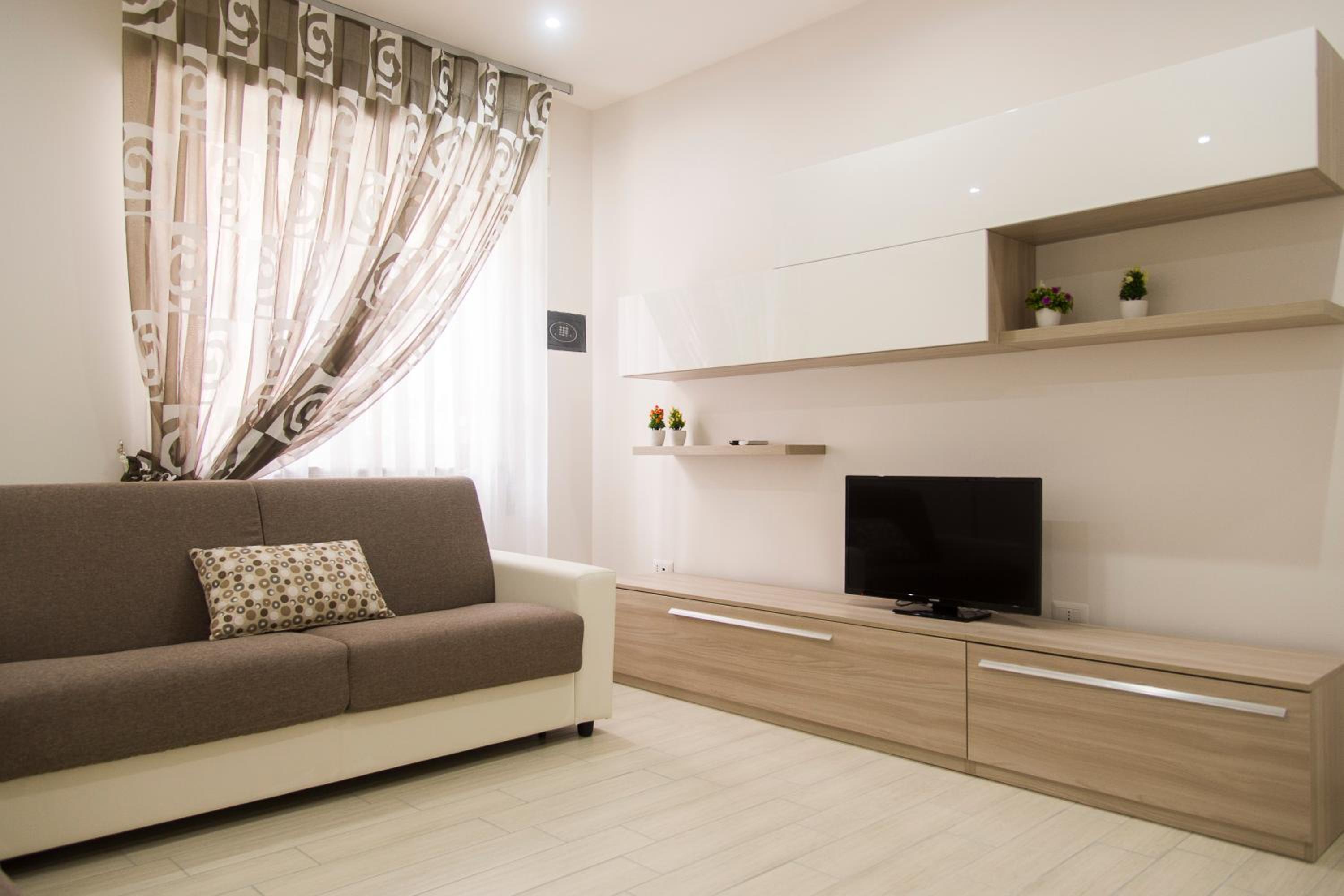 Quadruple Room with Shared Bathroom