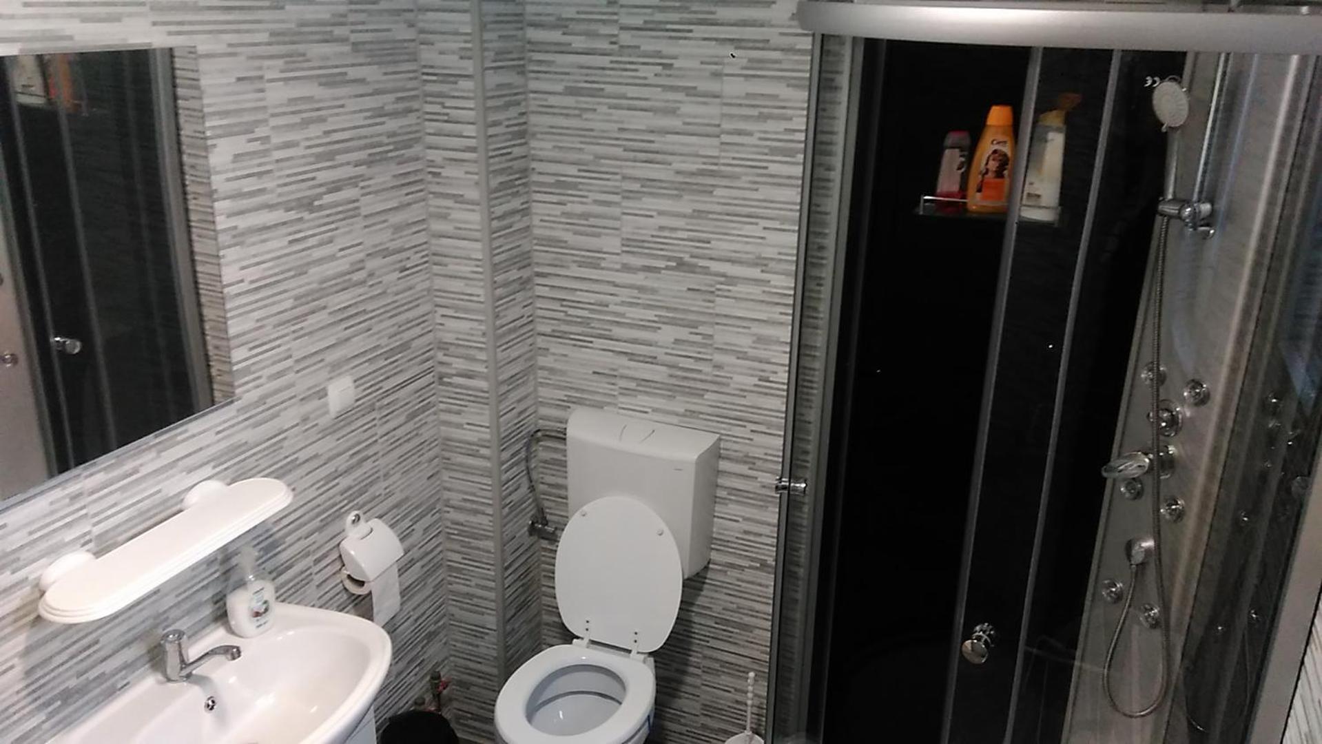 Comfort Quadruple Room - Photo 13